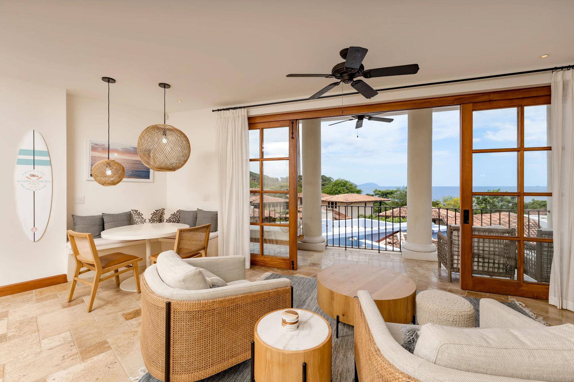 Casa Rana | 34 Plaza Central