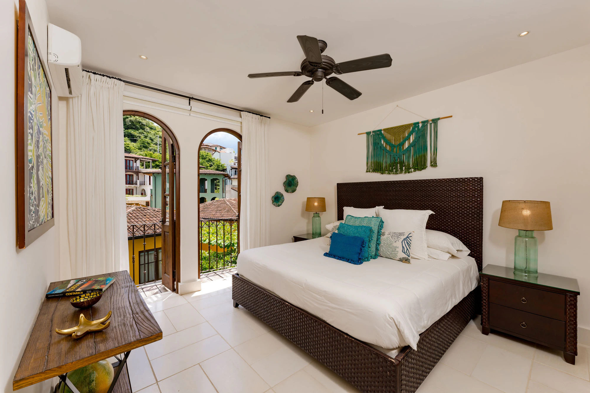 Flat | 34 Plaza Carlota