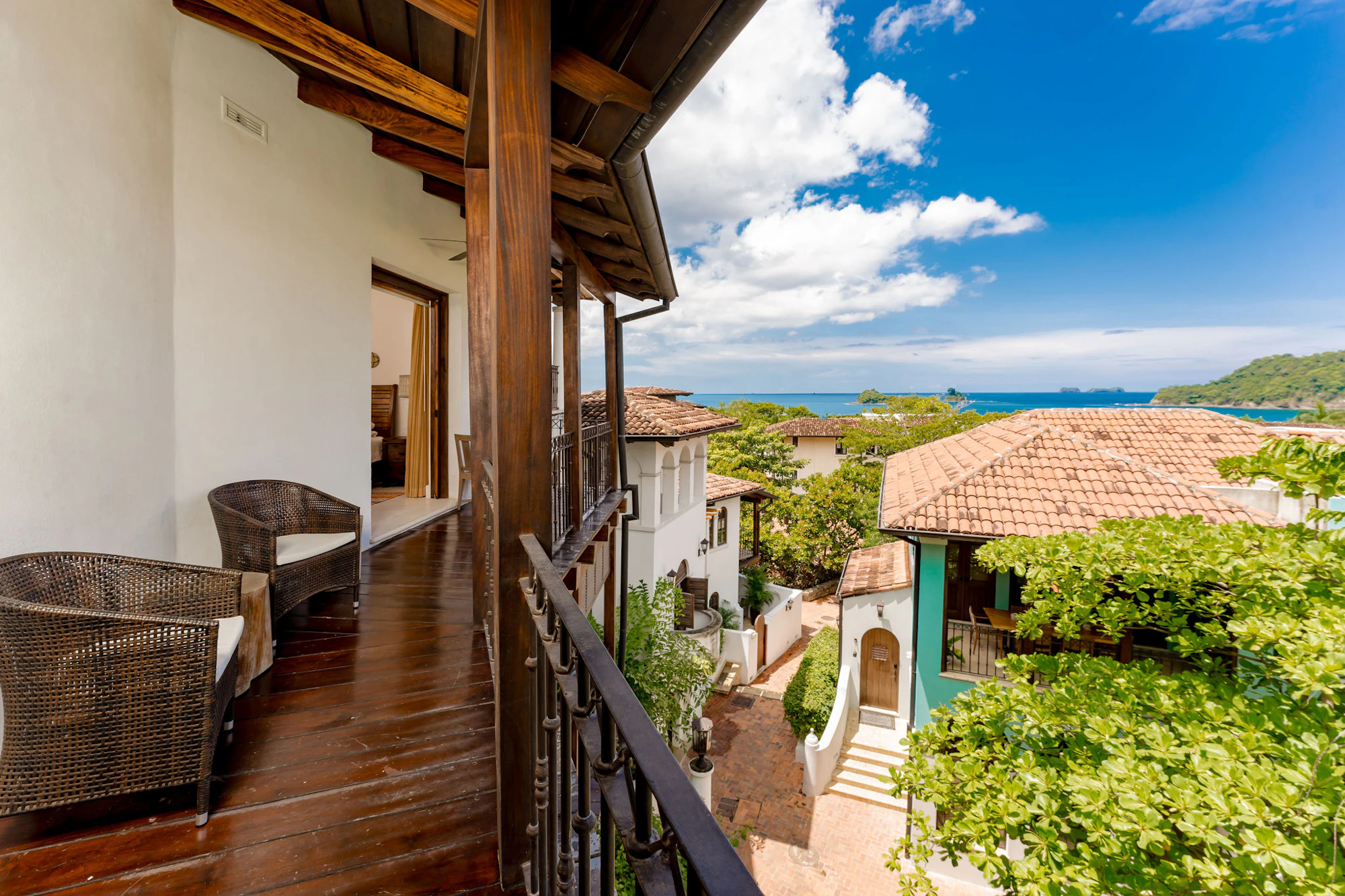 Flat | 34 Plaza Carlota