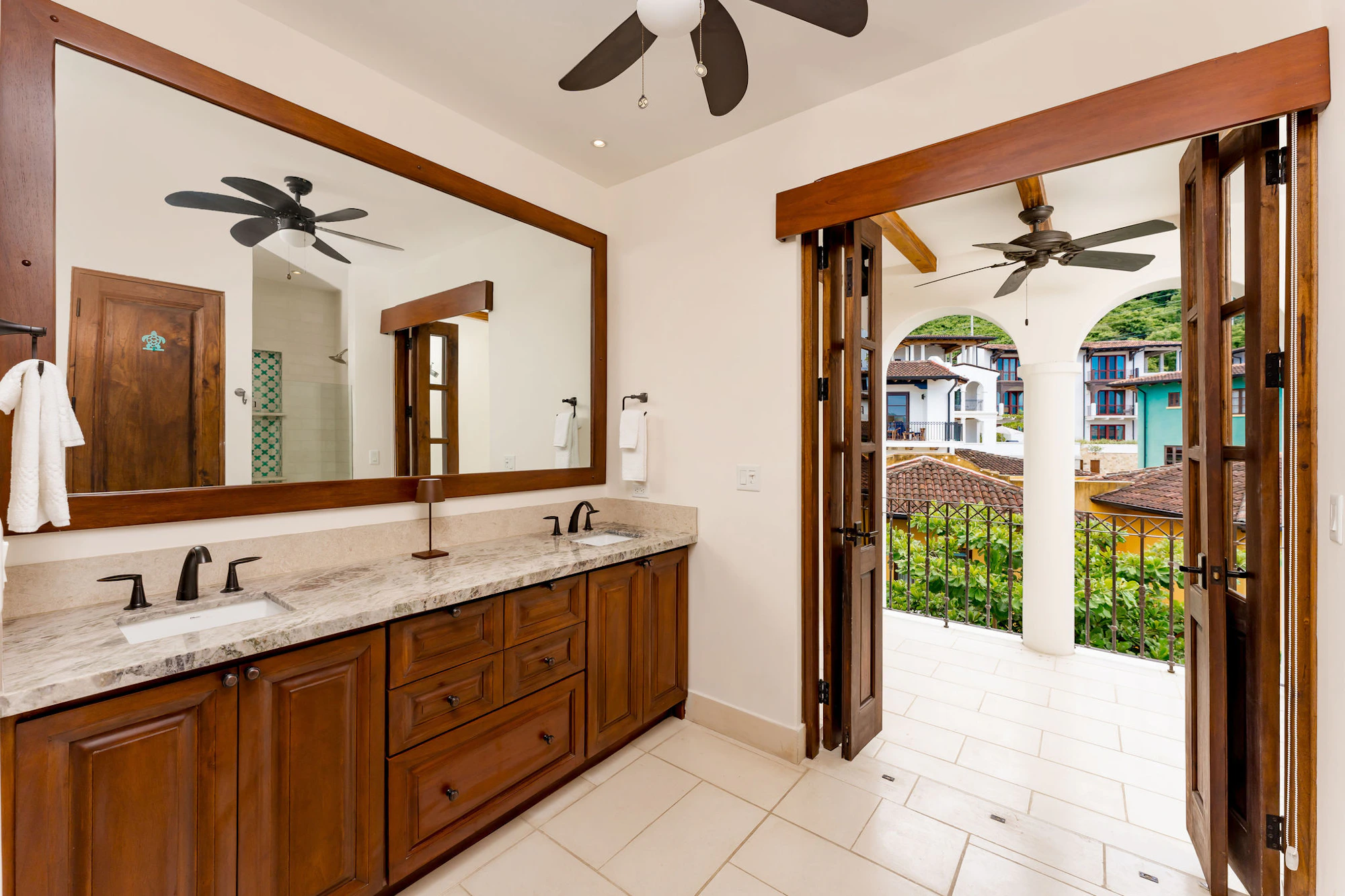 Flat | 34 Plaza Carlota