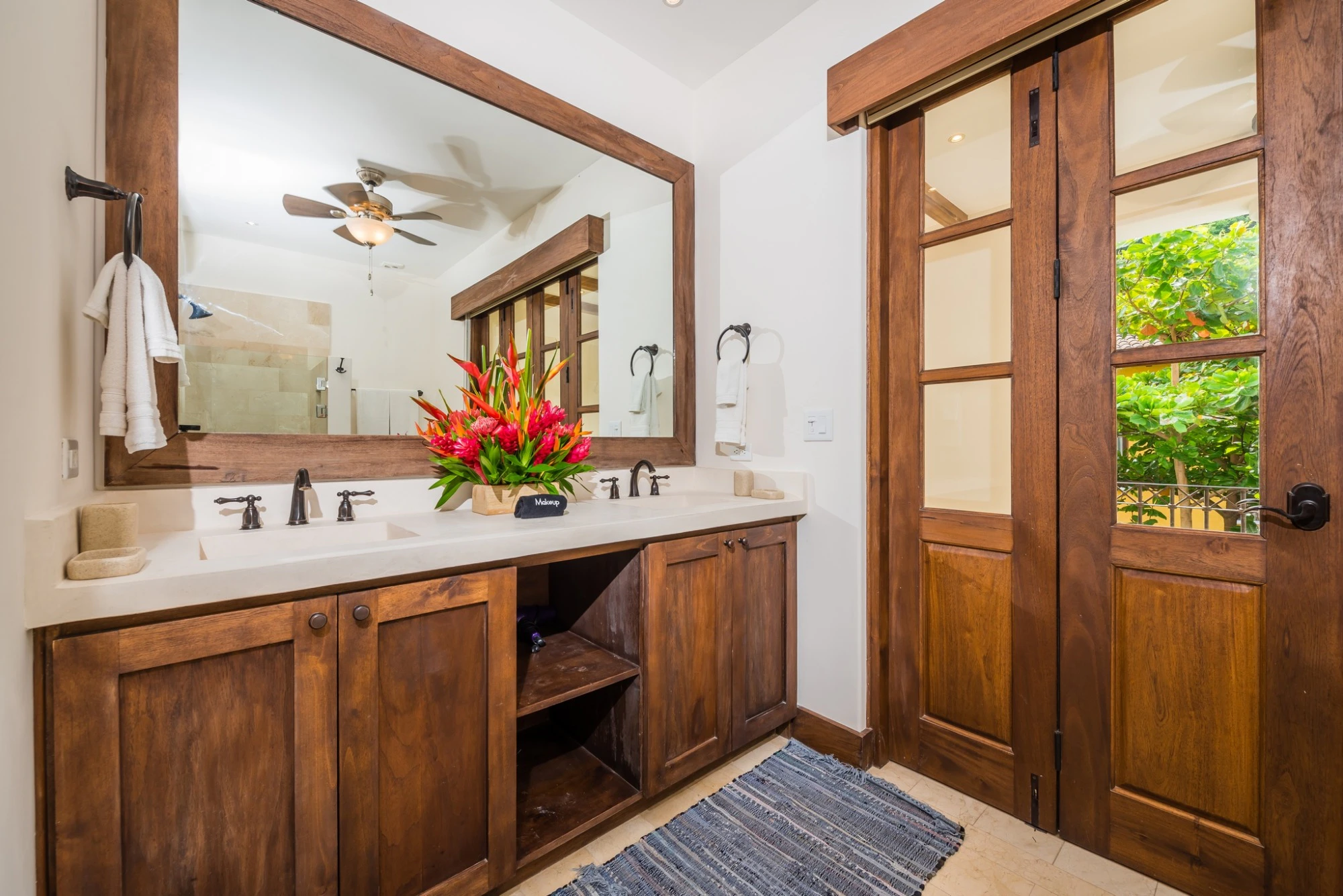 Flat | 24 Plaza Carlota