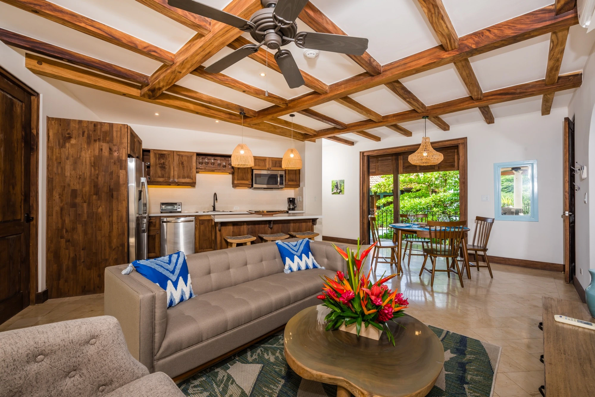 Flat | 24 Plaza Carlota