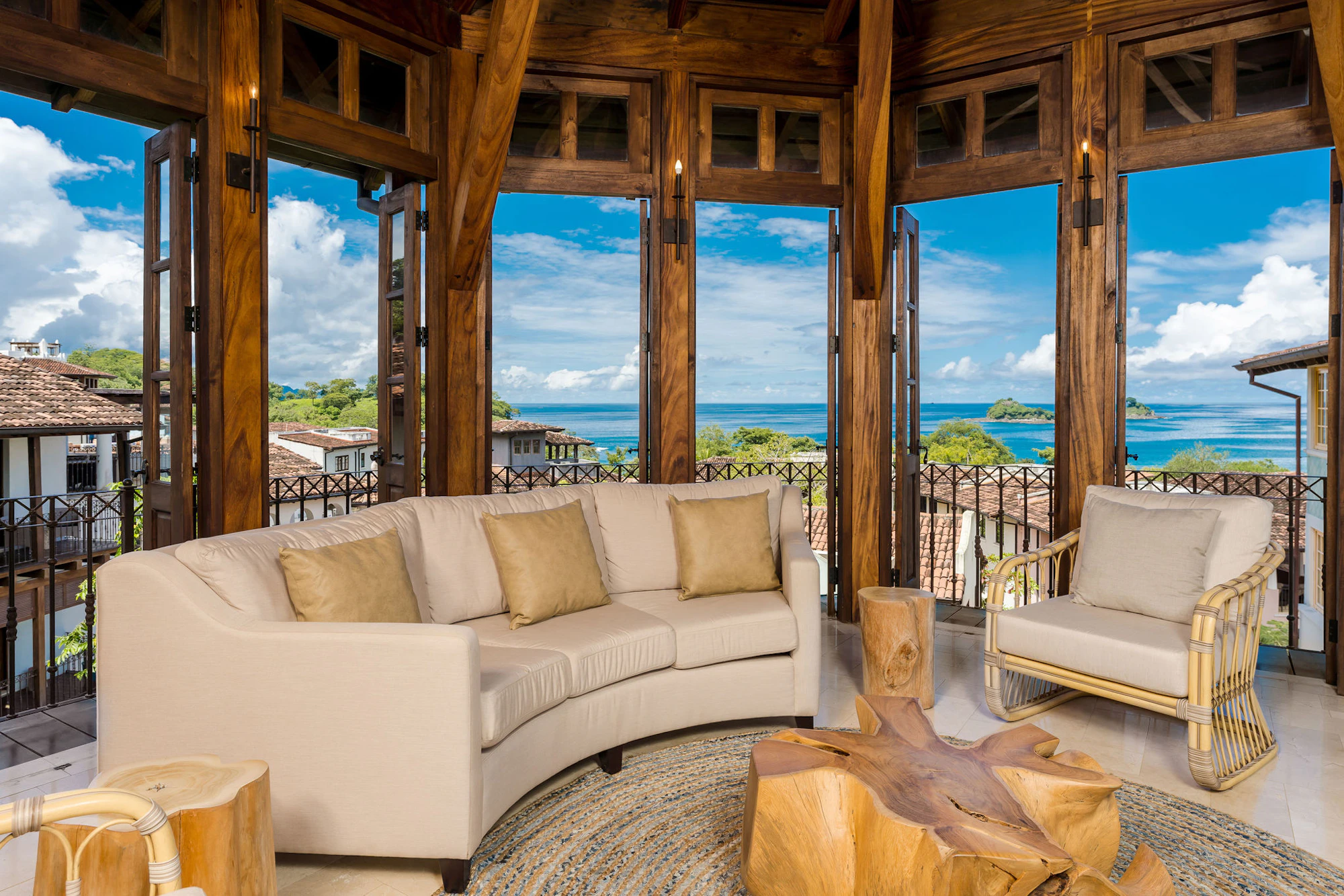 20 Plaza Carlota | 3 Bedroom