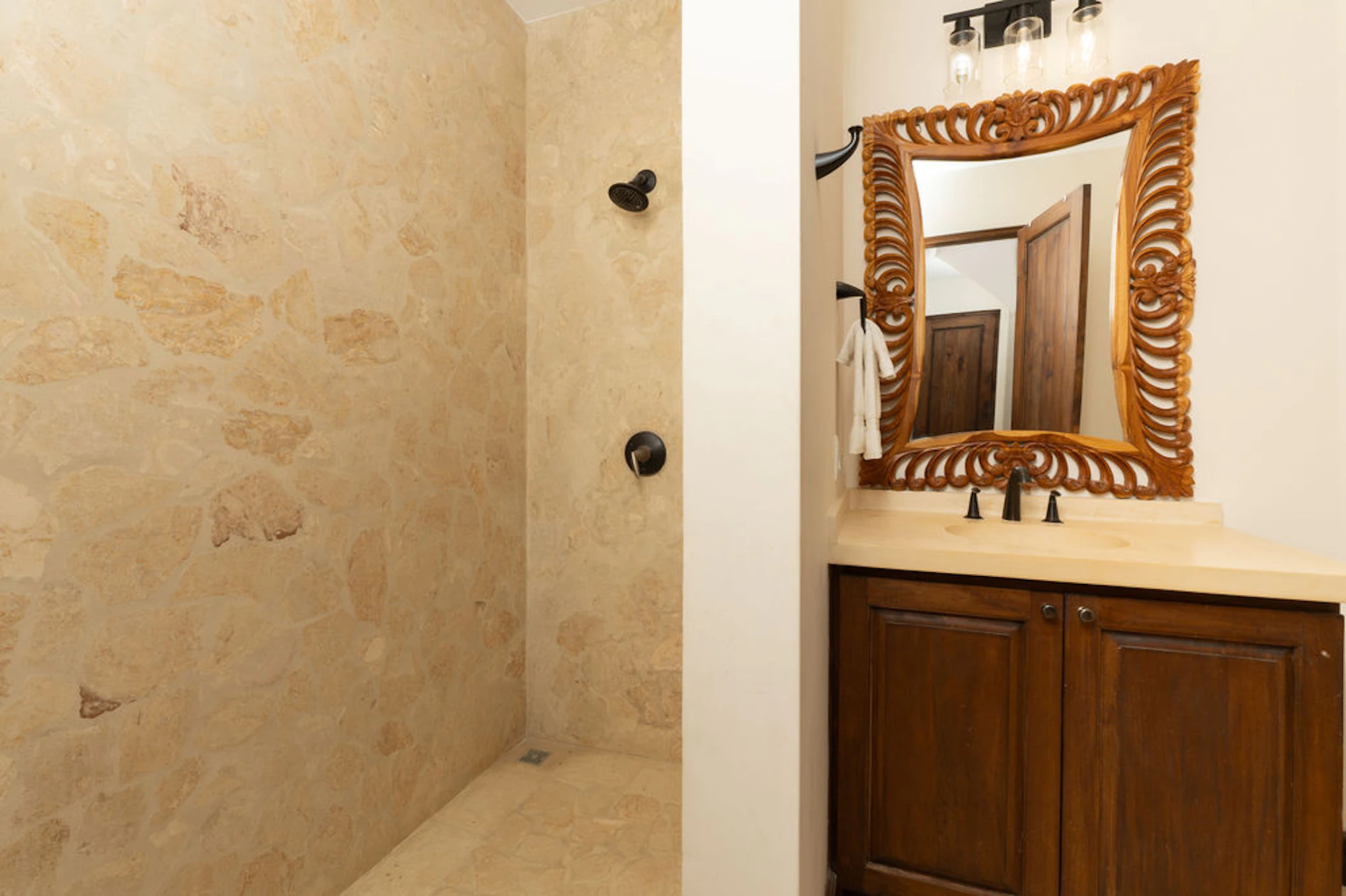 Casa Caura | 5 Calle la Ronda