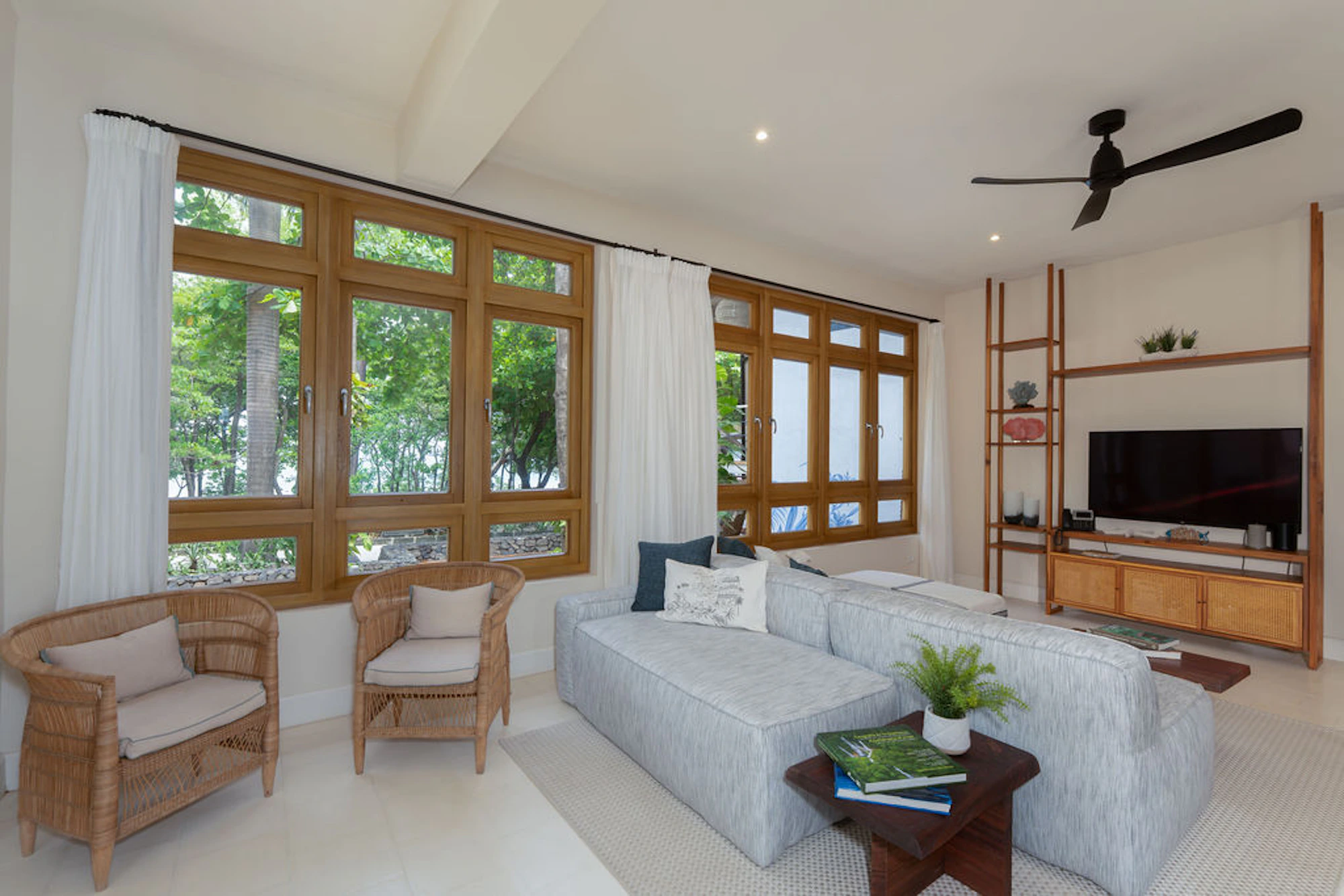 Casa Hydra | 7 Paseo del Mar