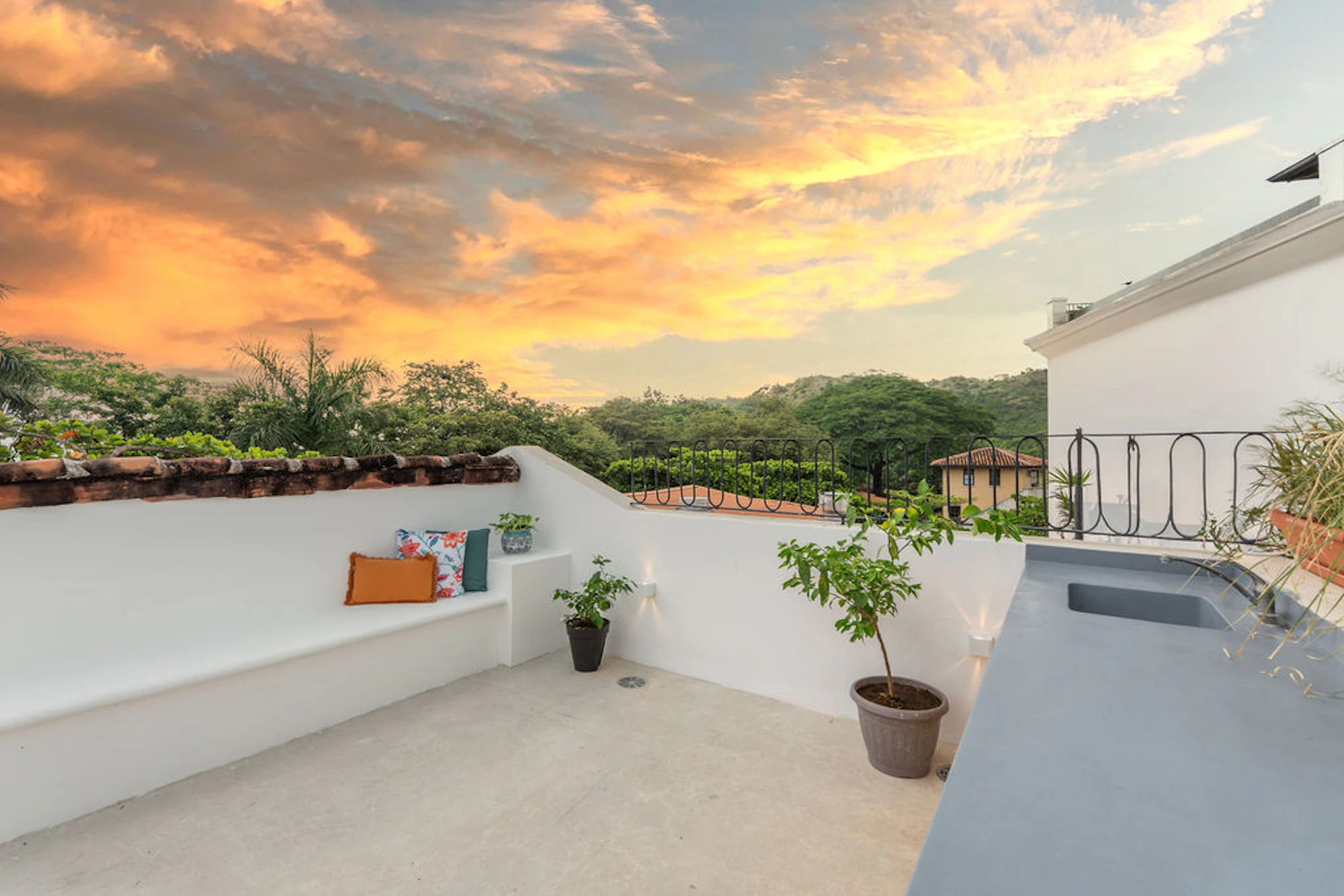 Casa Hydra | 7 Paseo del Mar