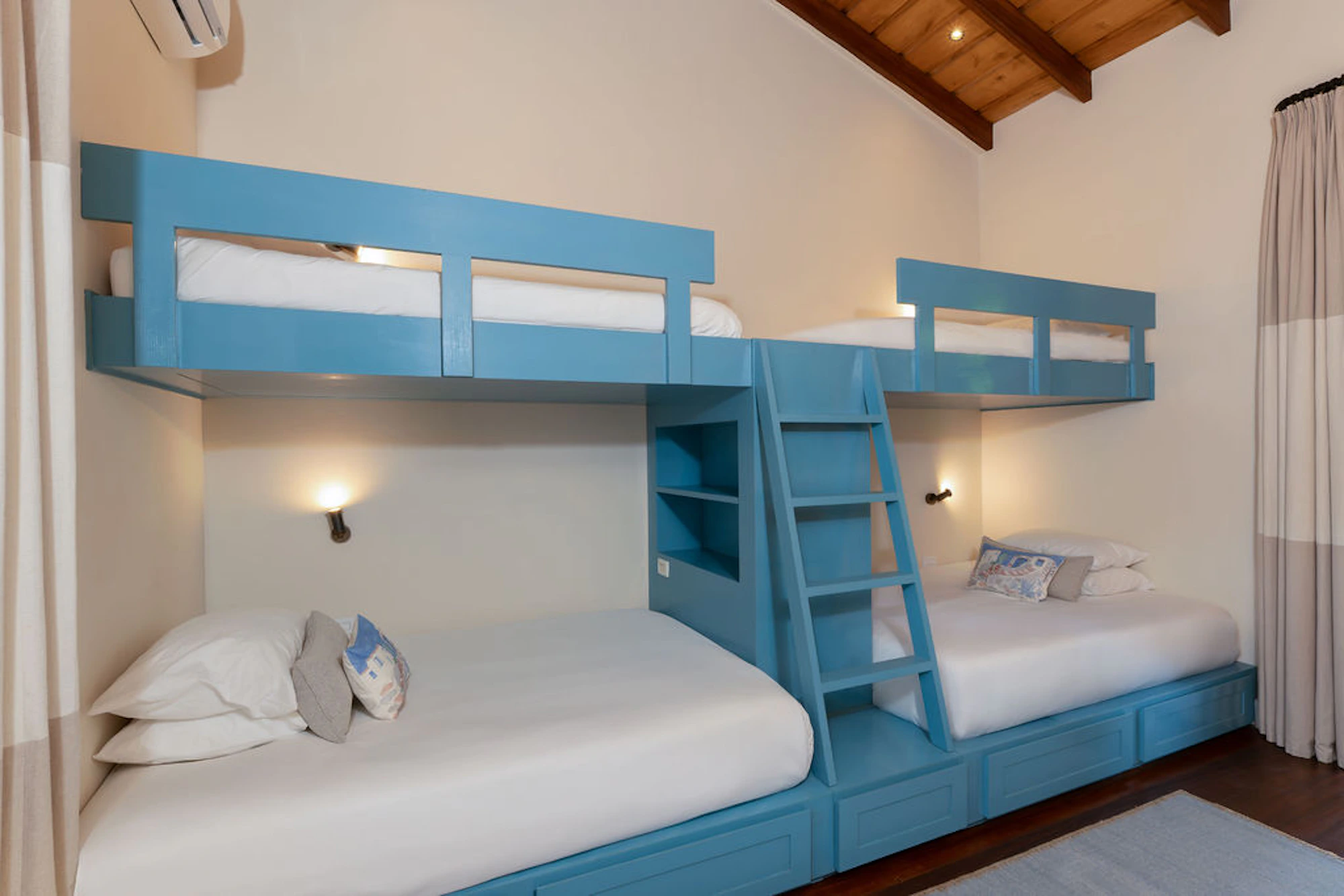 Casa Hydra | 7 Paseo del Mar