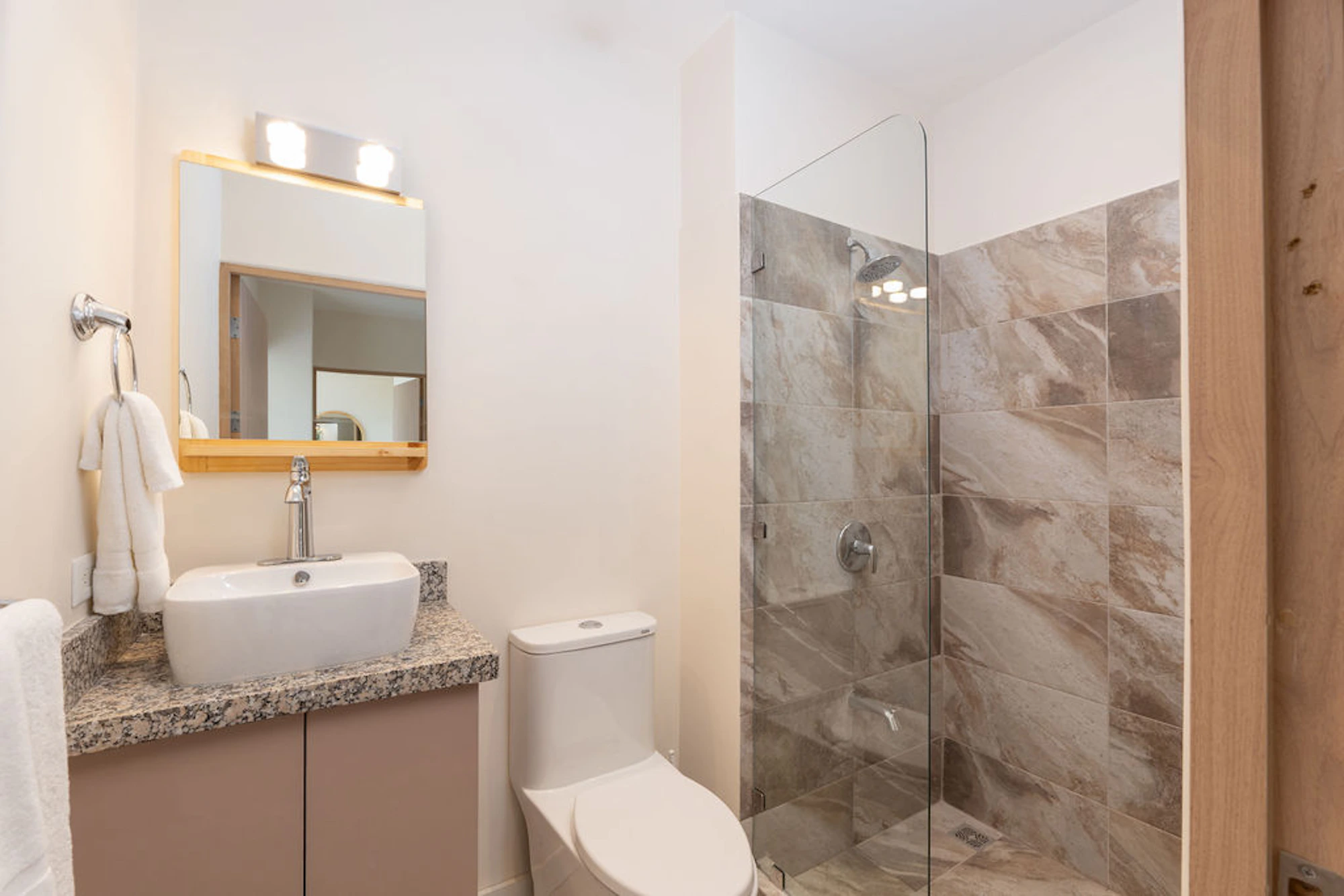 Casa Polaca | Terrace Flats