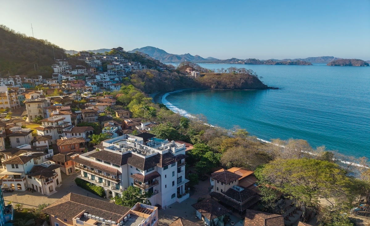 beach aerial view of las catalinas