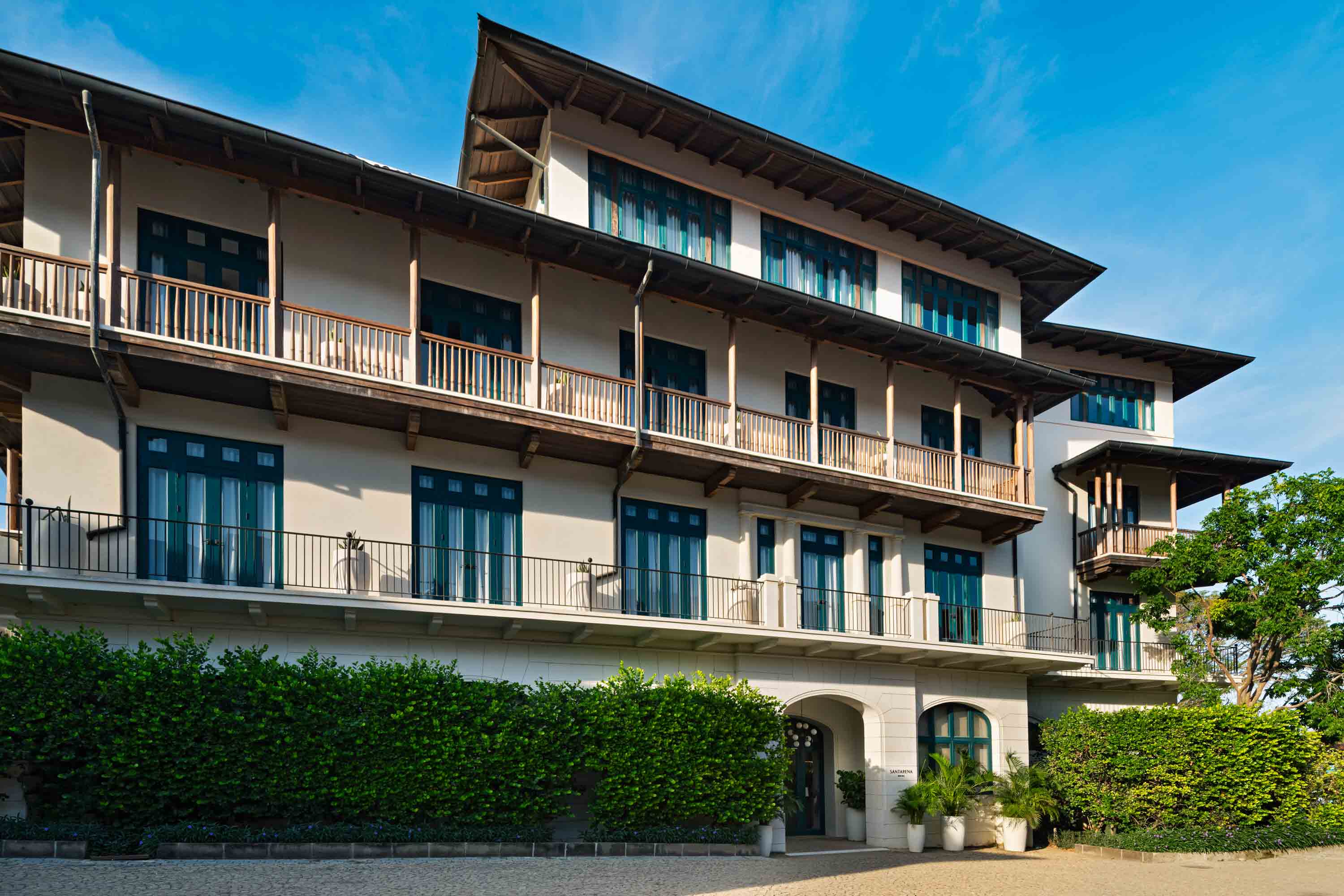 Santarena Hotel_Facade