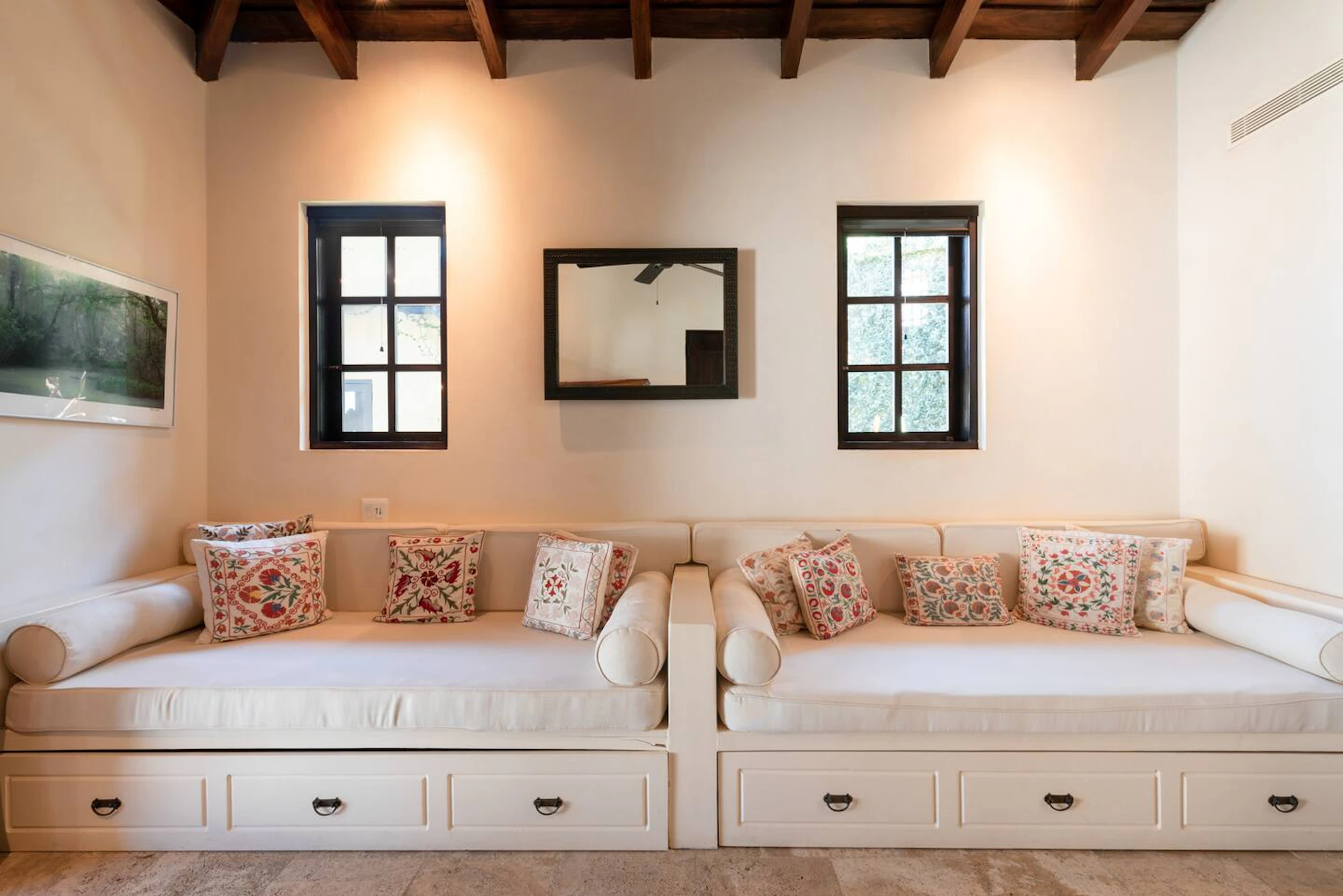 StuCasa Guest Bedroom