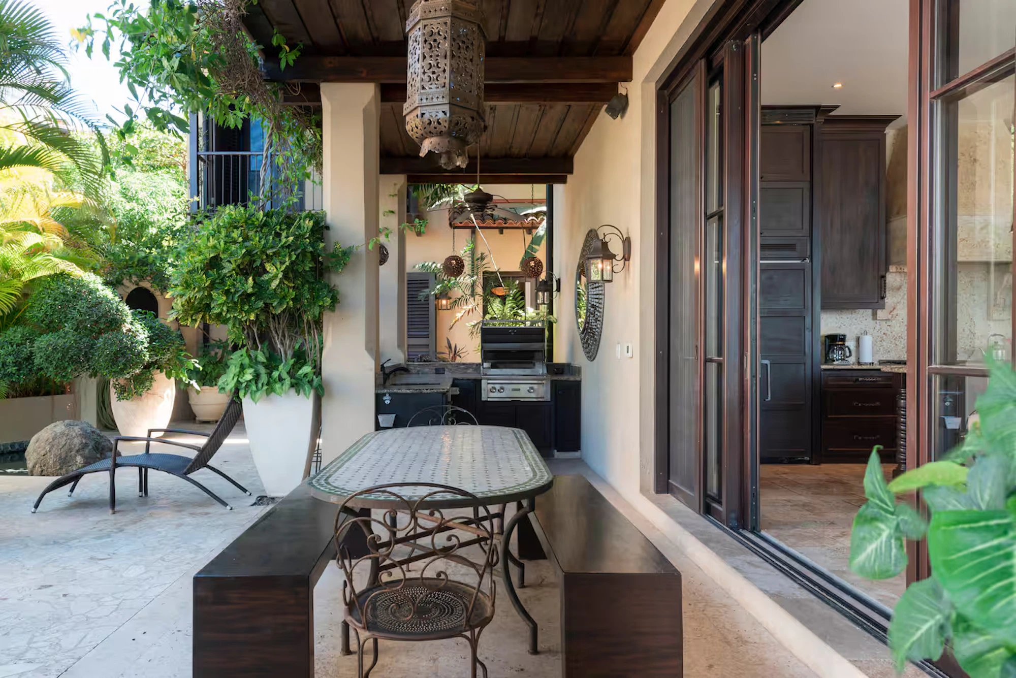 StuCasa Guest Terrace