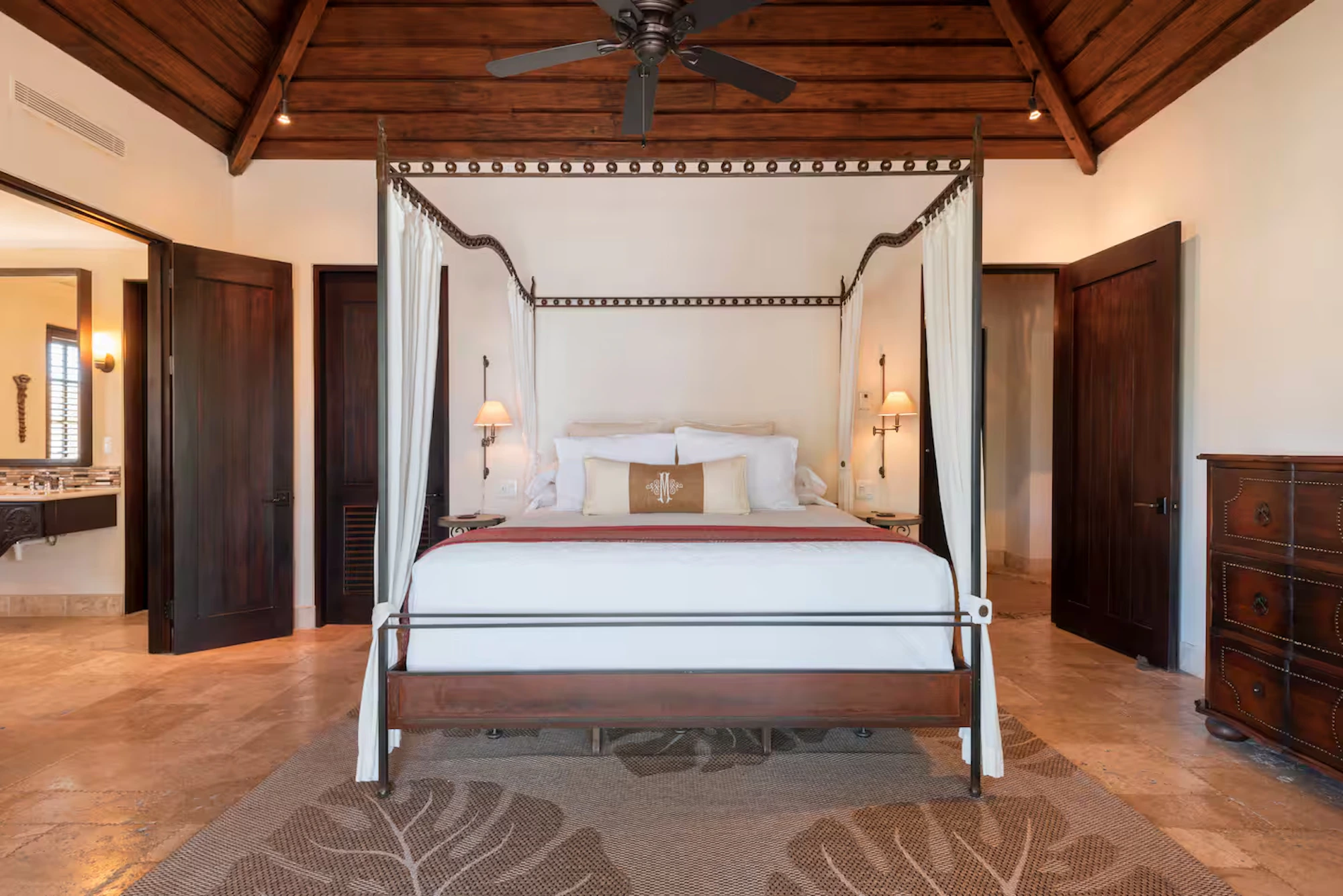 StuCasa Master Bedroom