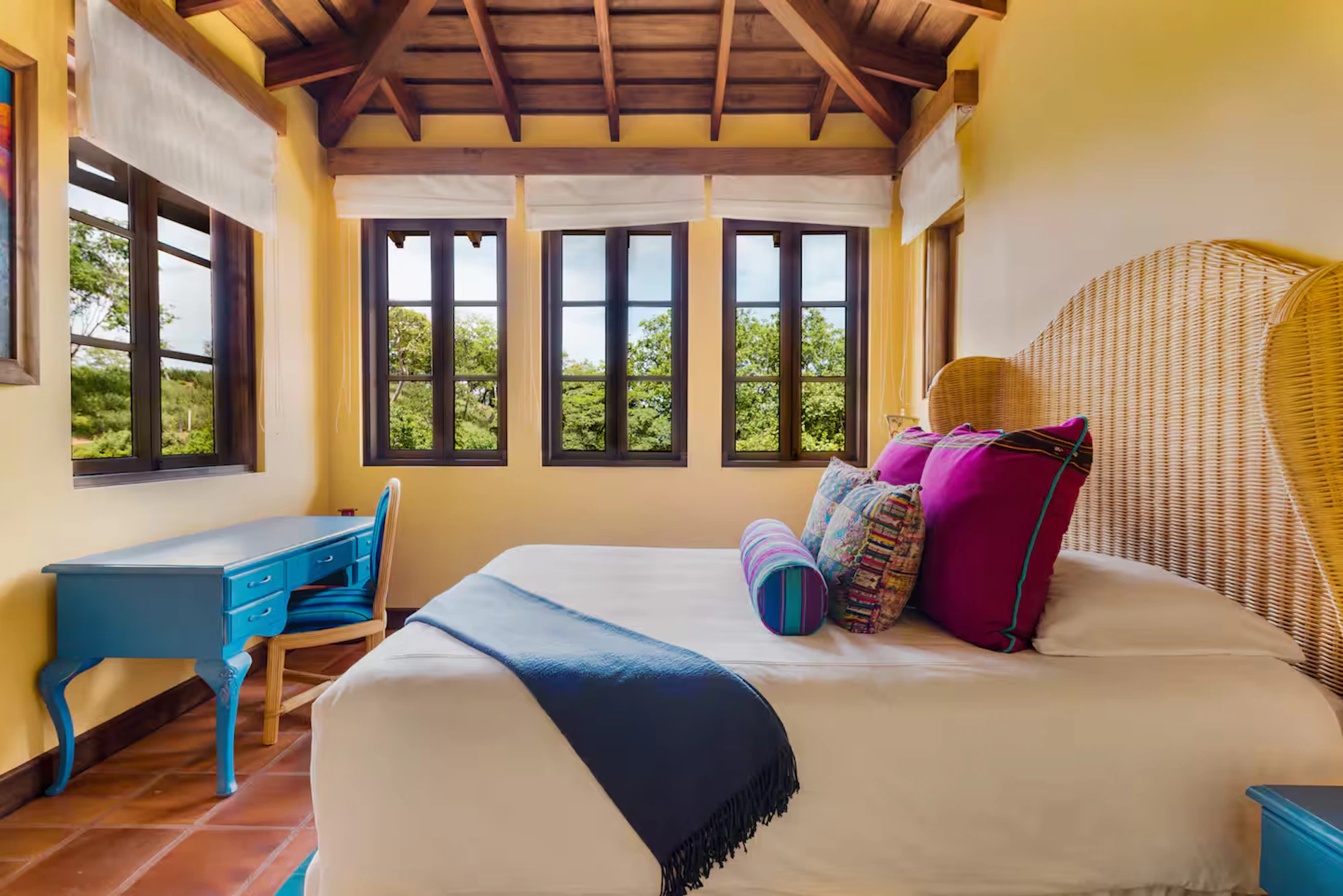 Casa Pelicano Guest Bedroom