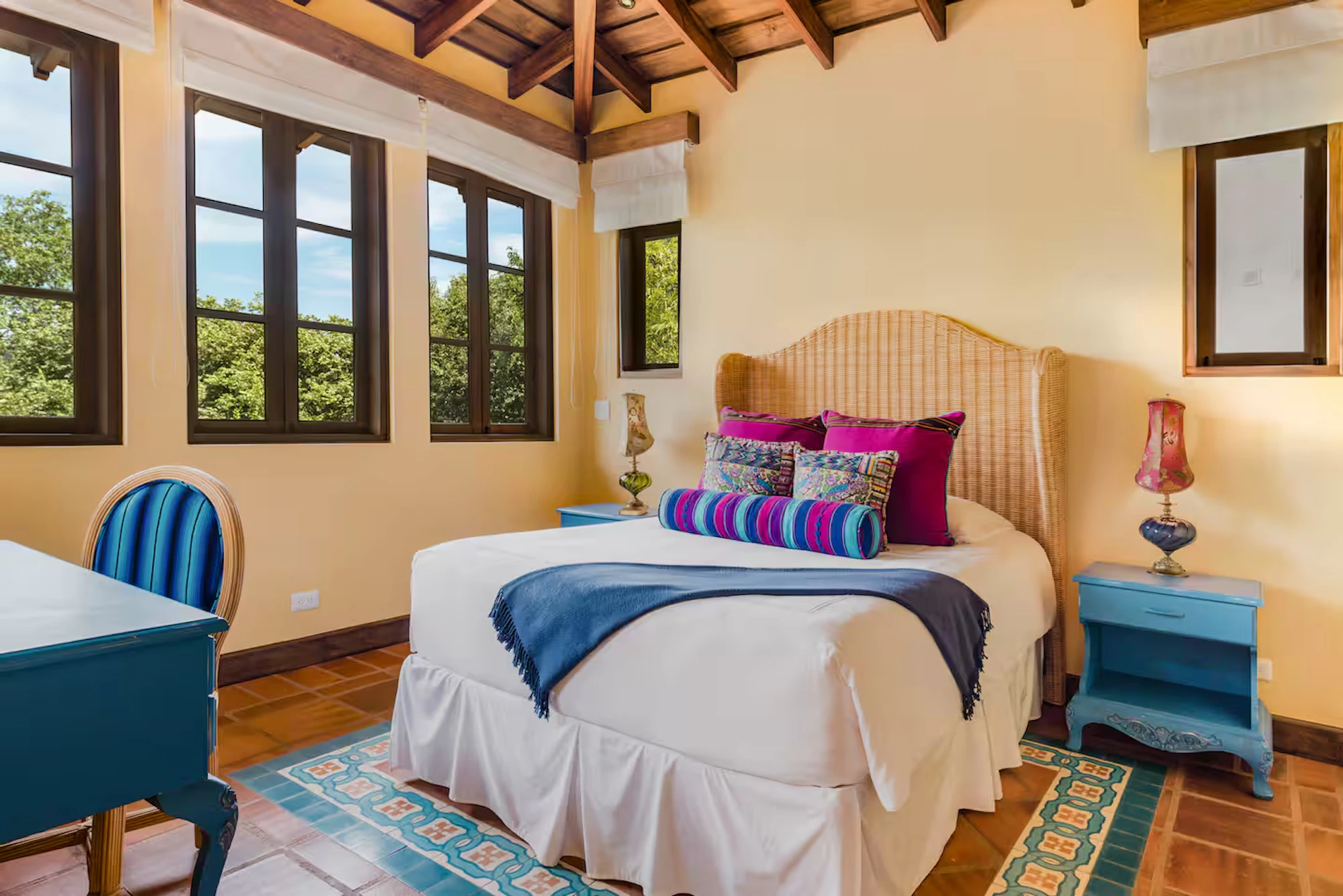 Casa Pelicano Guest Bedroom