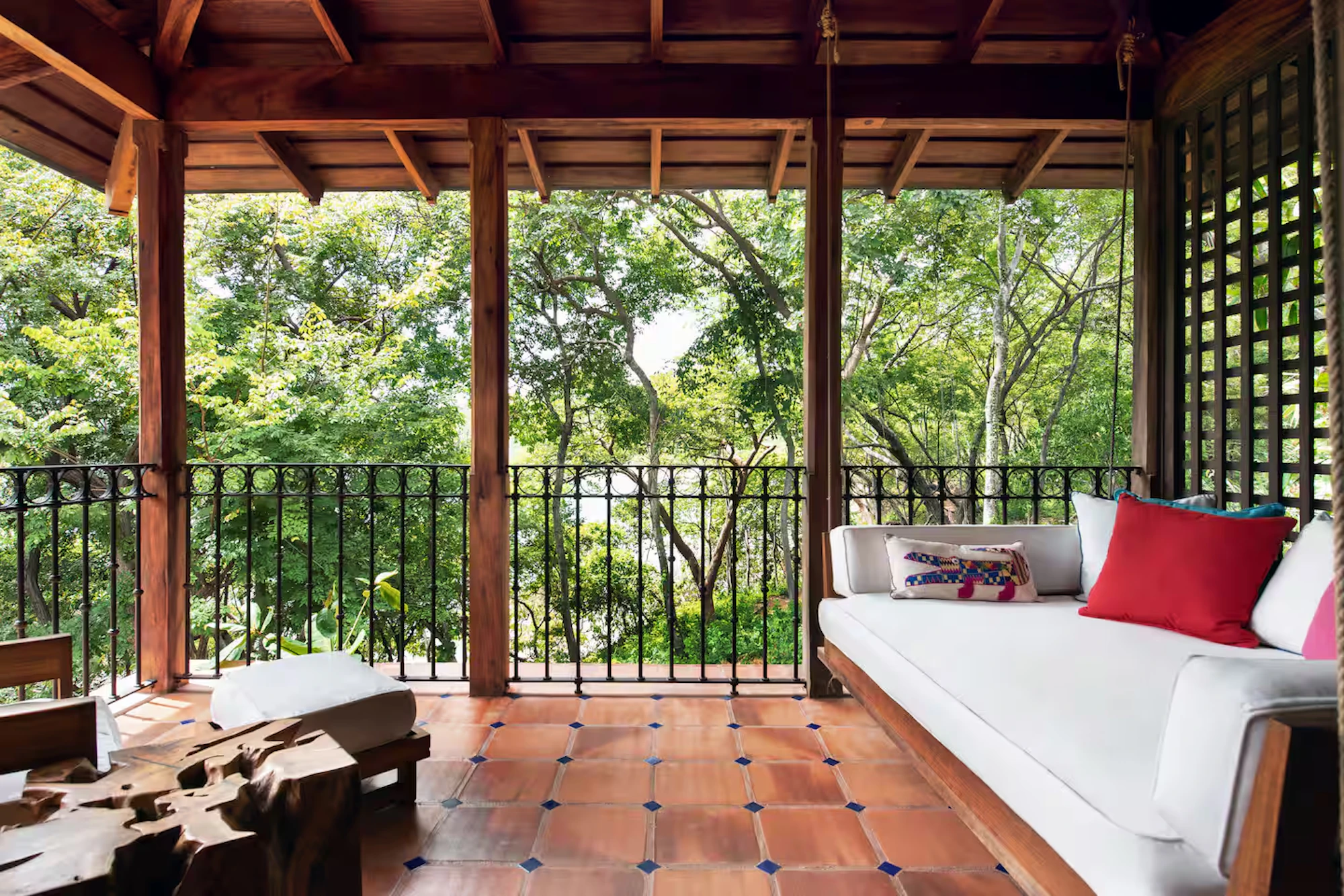 Casa Pelicano Master Balcony