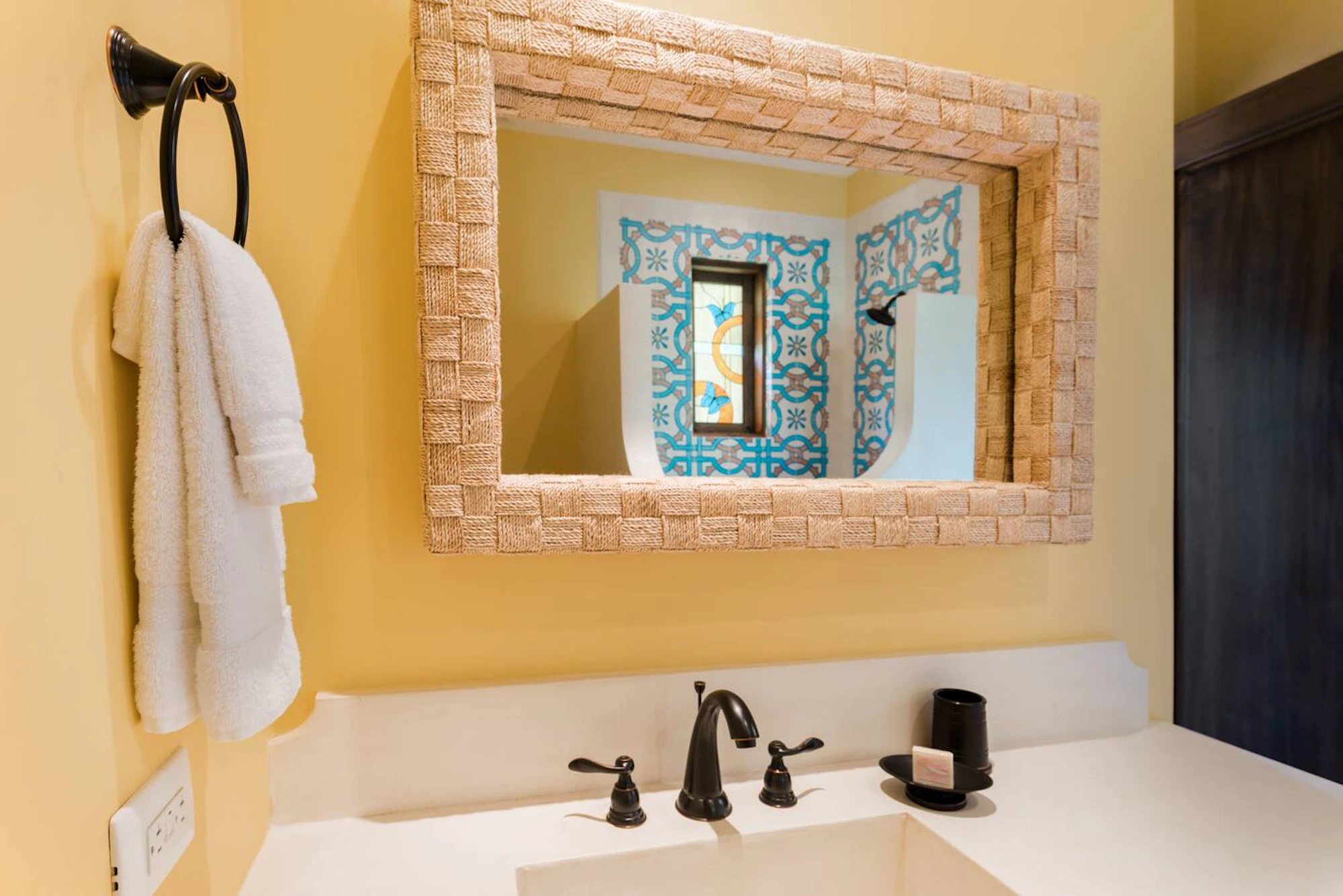 Casa Pelicano Bathroom