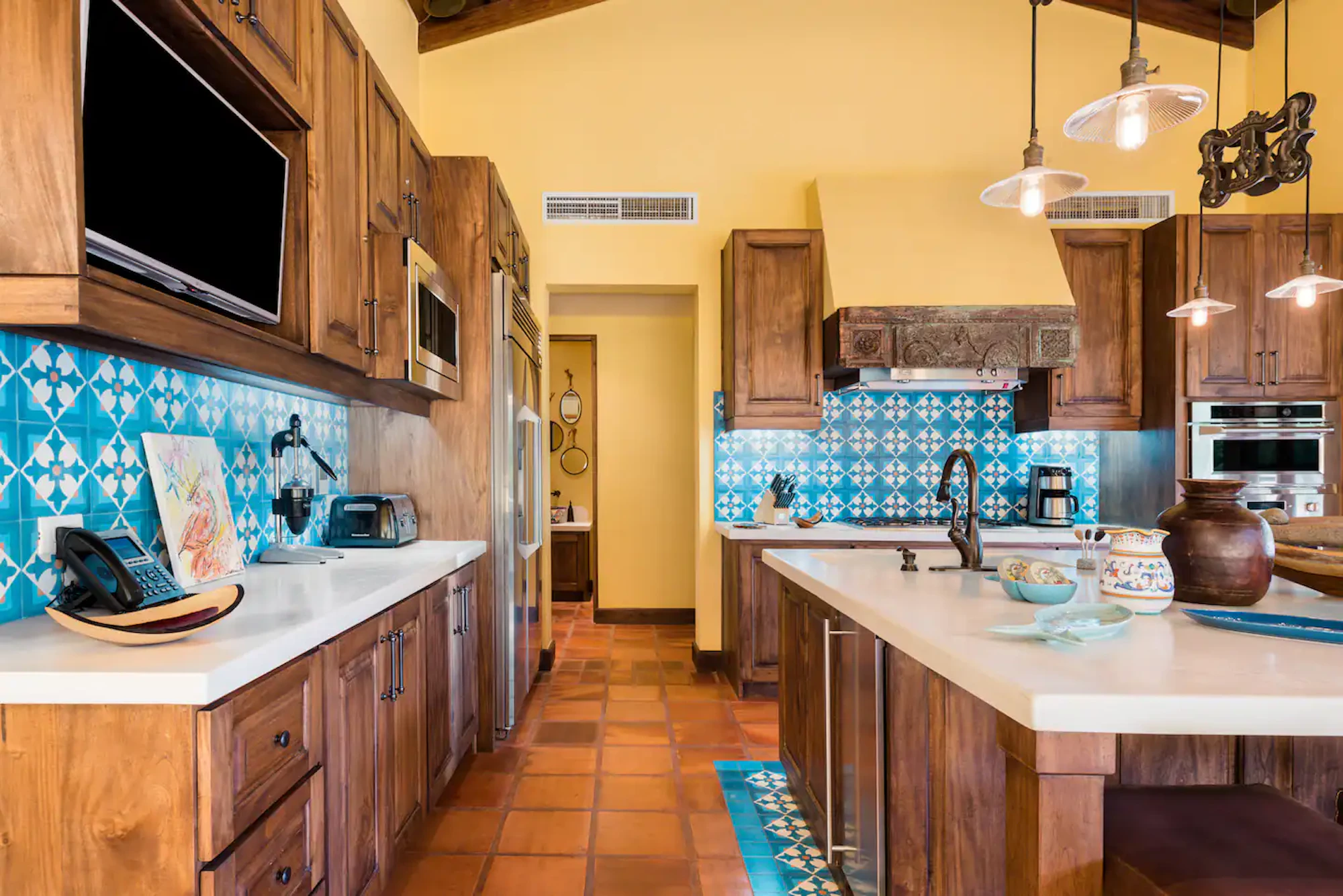 Casa Pelicano Kitchen