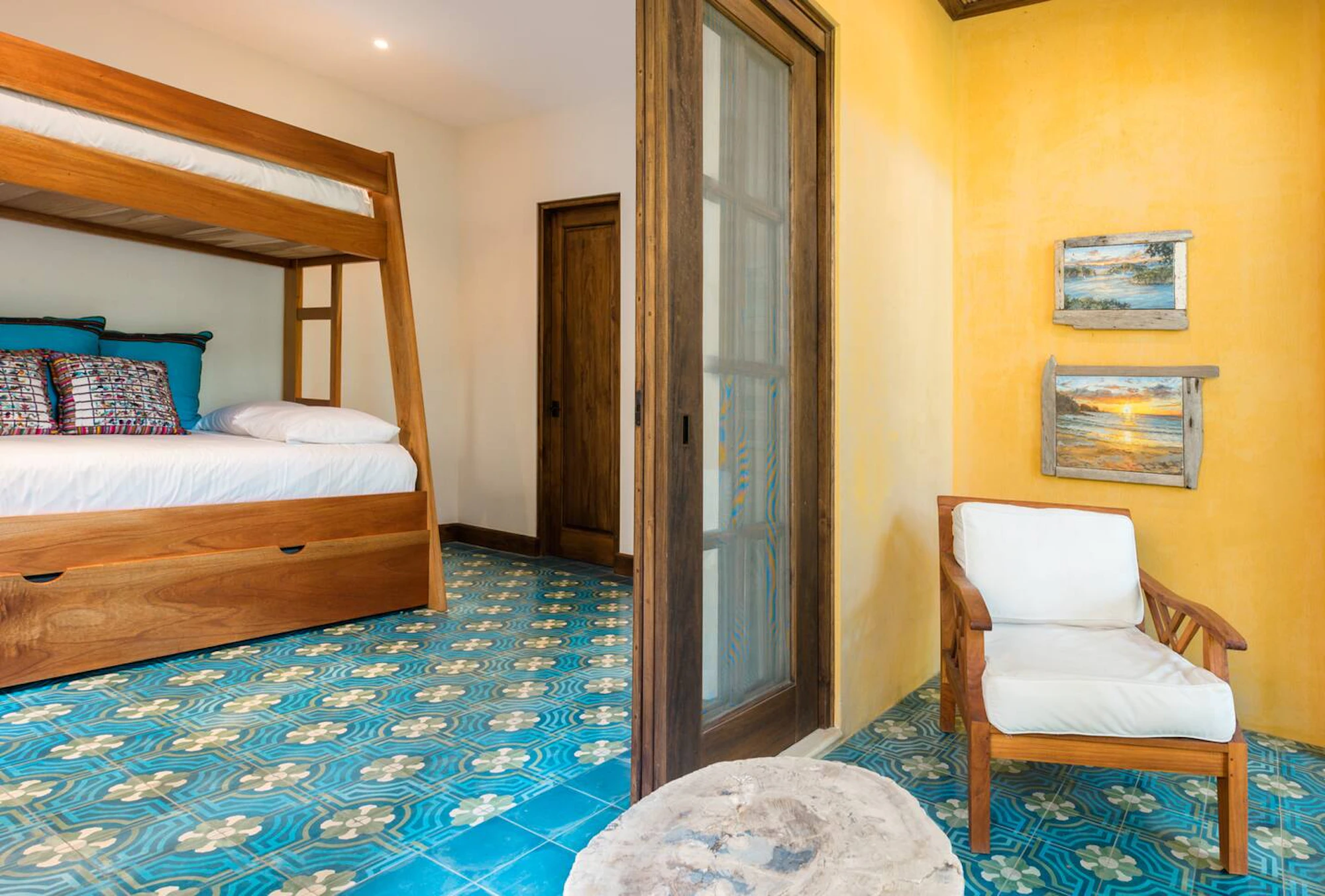 Casa Pelicano Bunk Room