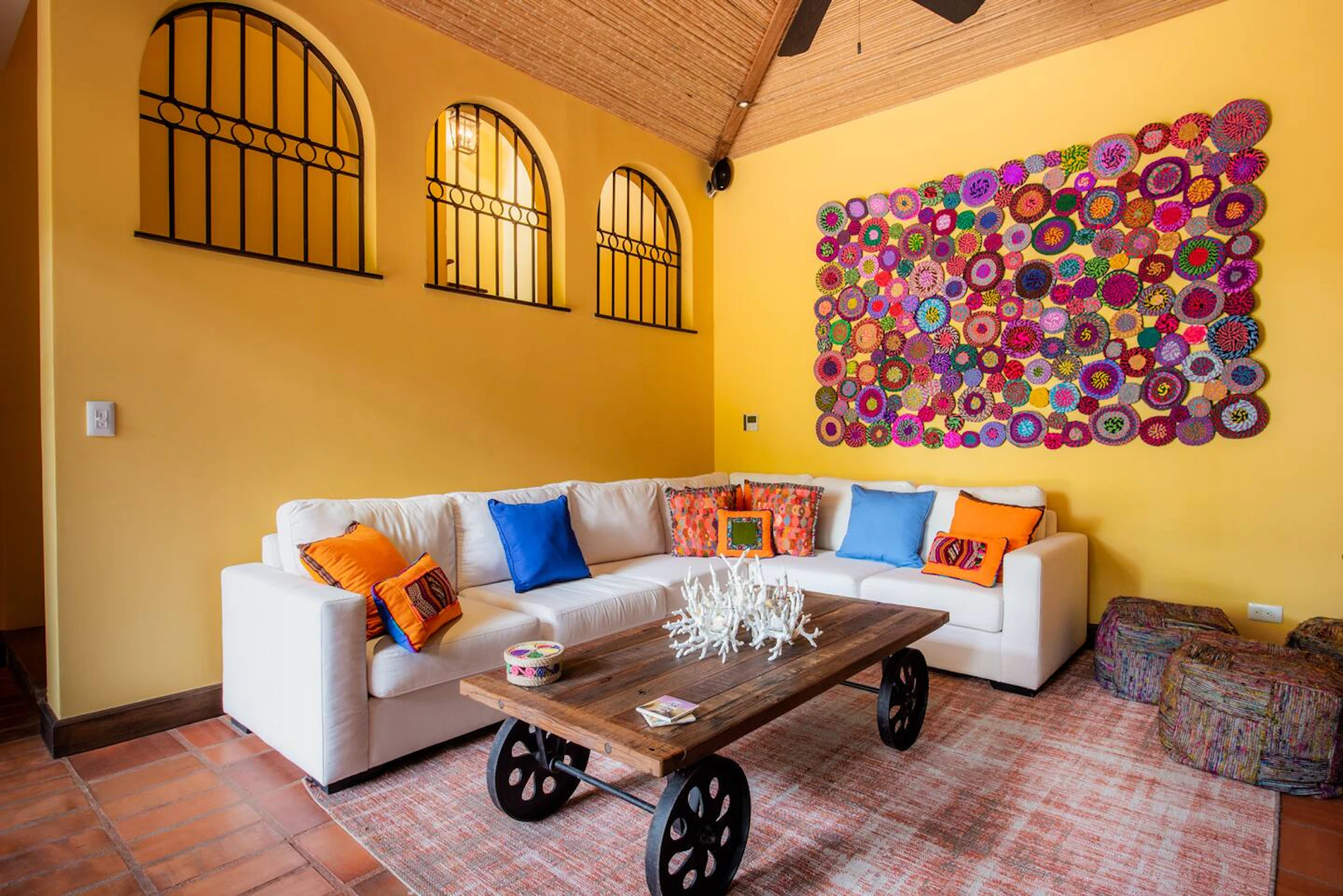 Casa Pelicano TV Room