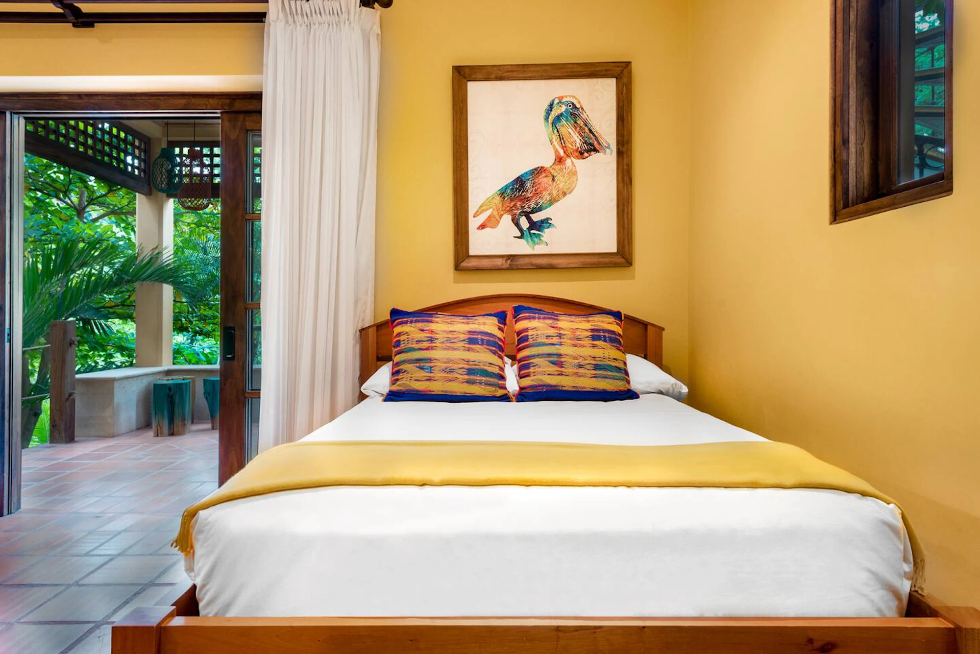 Casa Pelicano Guestroom Bunk