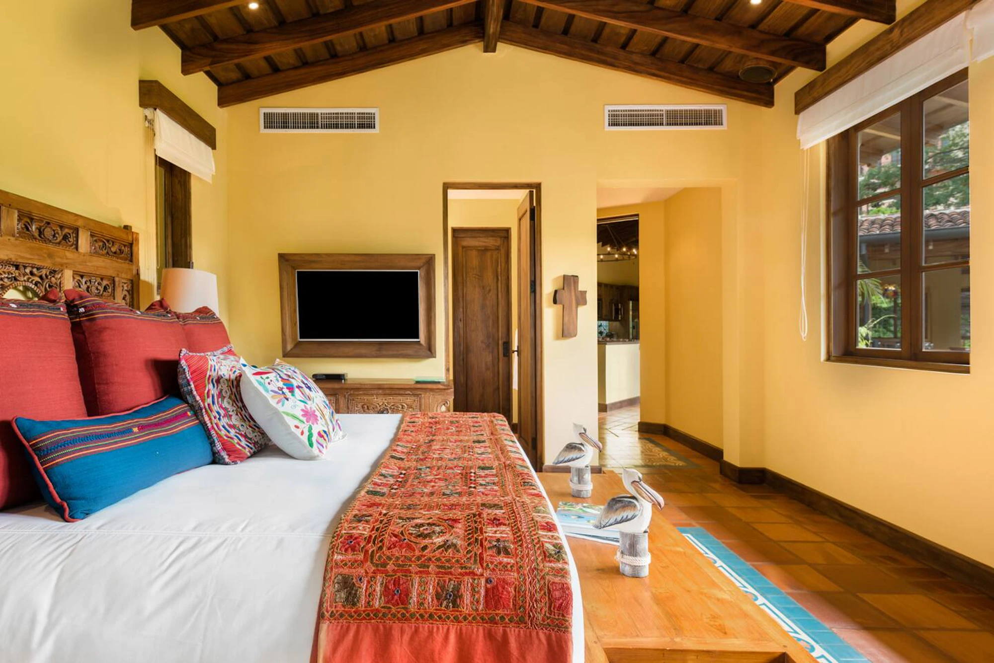 Casa Pelicano Master Bedroom