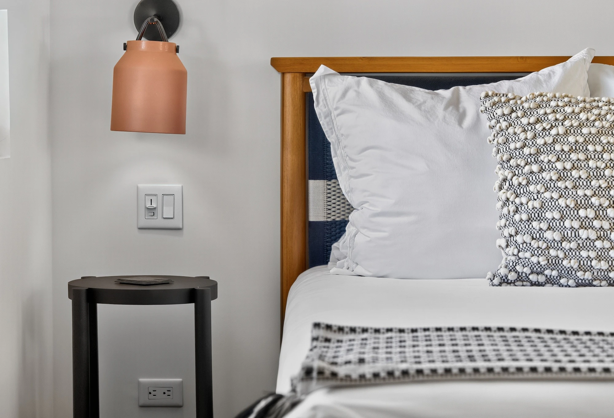 Coralina Flat | 206 Plaza Pienza