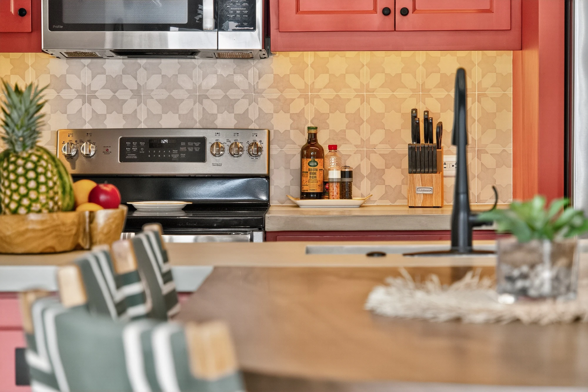 Coralina Flat | 206 Plaza Pienza