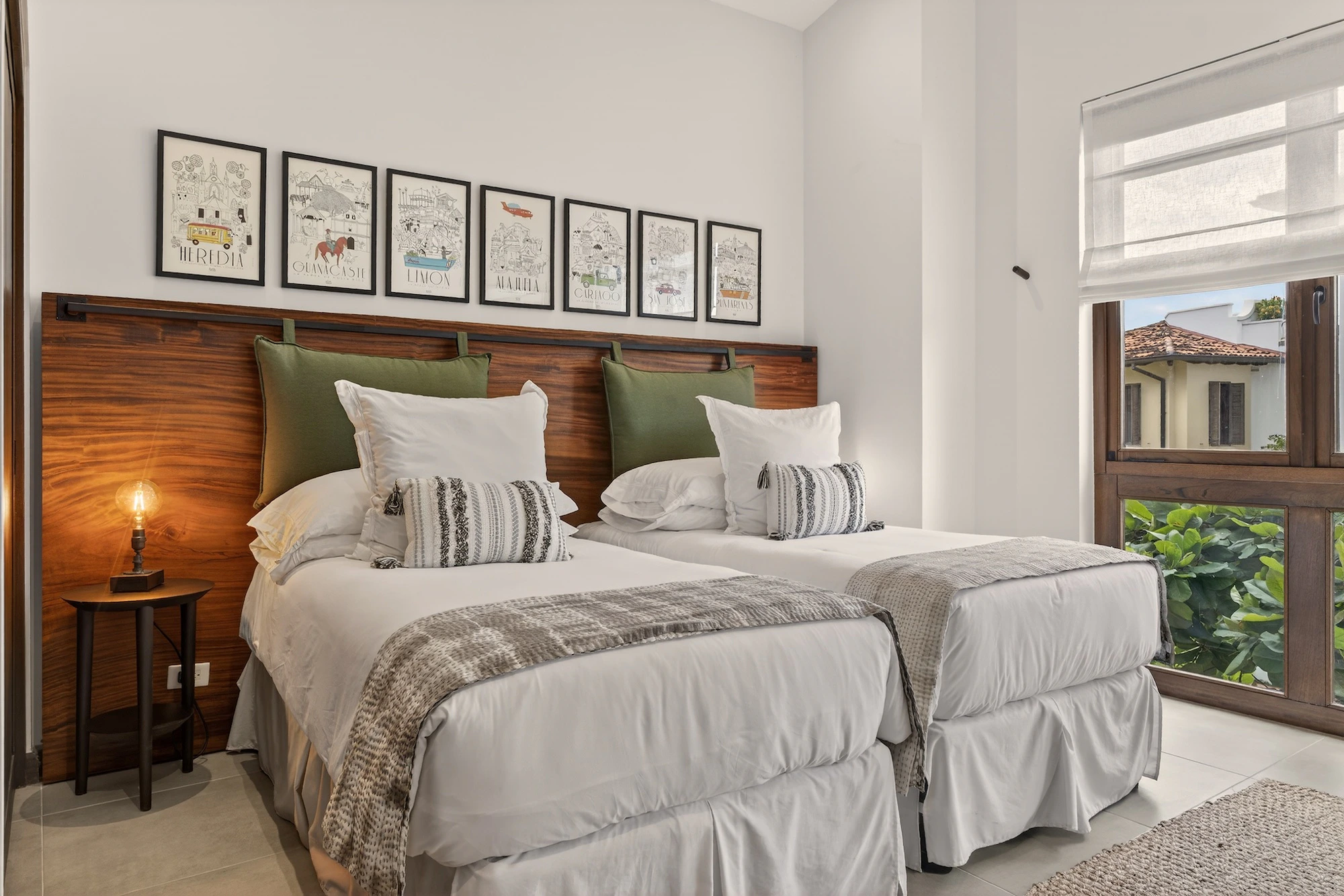 Coralina Flat | 206 Plaza Pienza