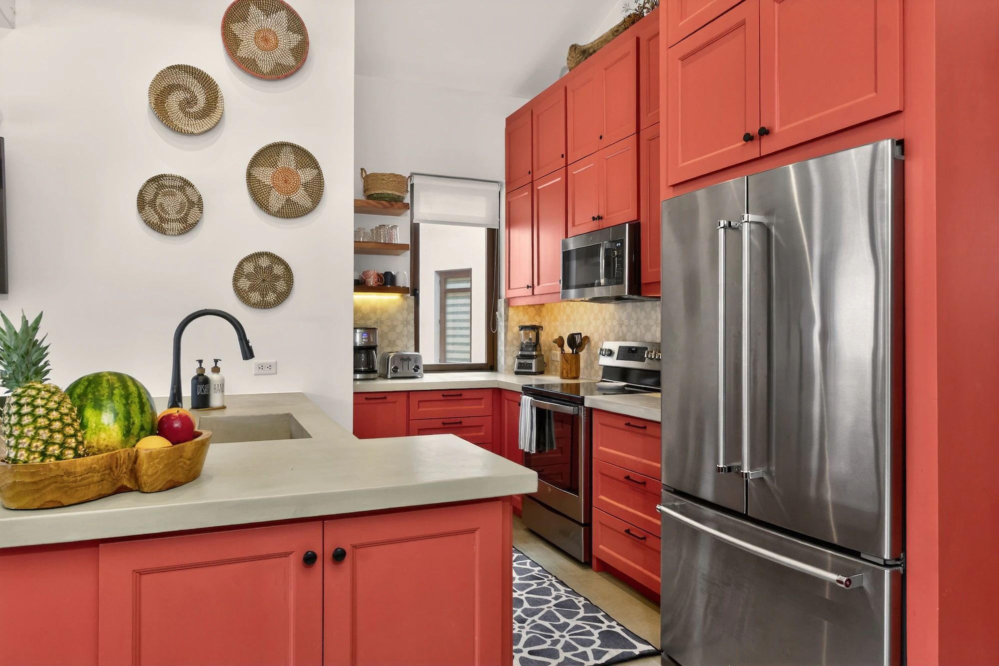 Coralina Flat | 206 Plaza Pienza