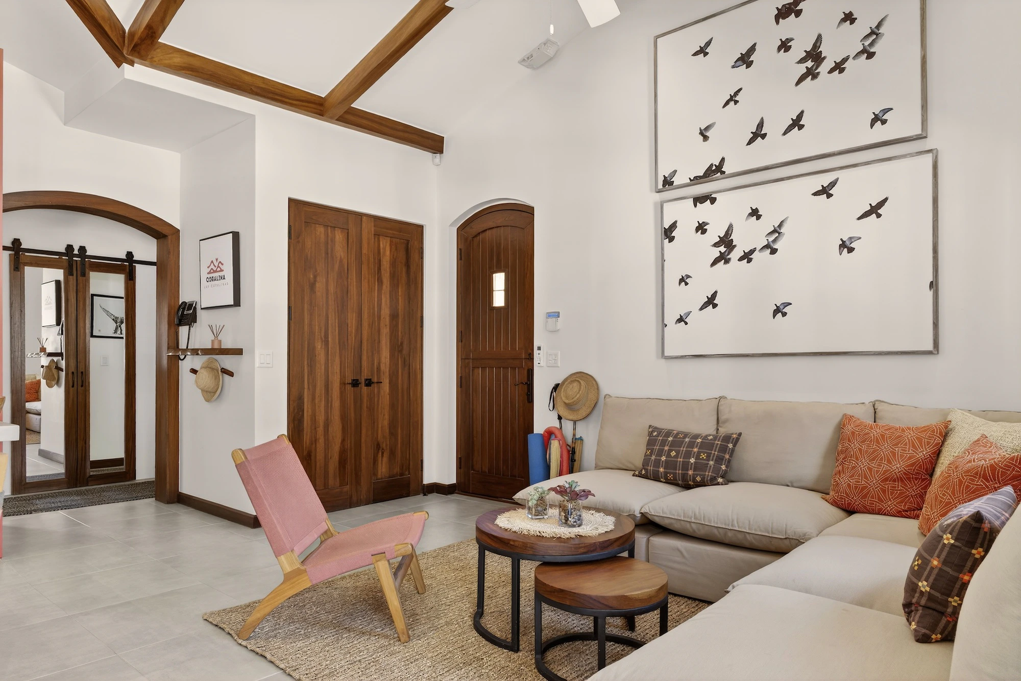 Coralina Flat | 206 Plaza Pienza