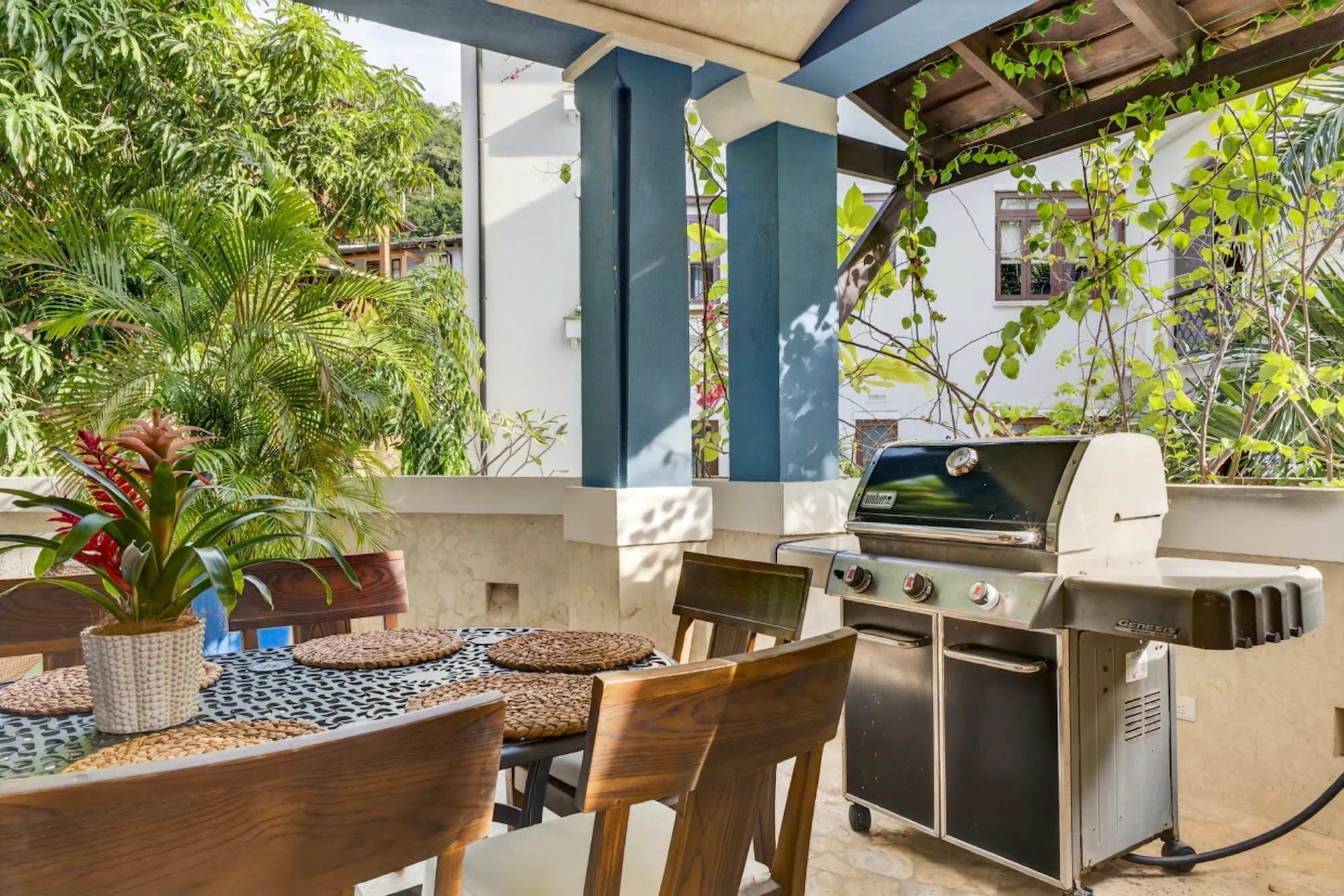 Patio Indigo
