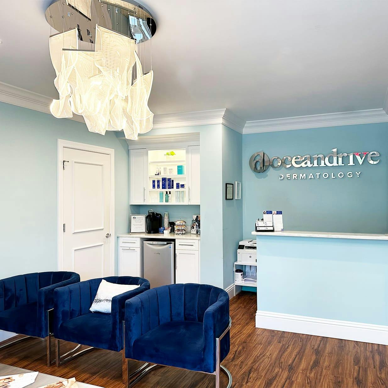 Ocena Drive waiting room