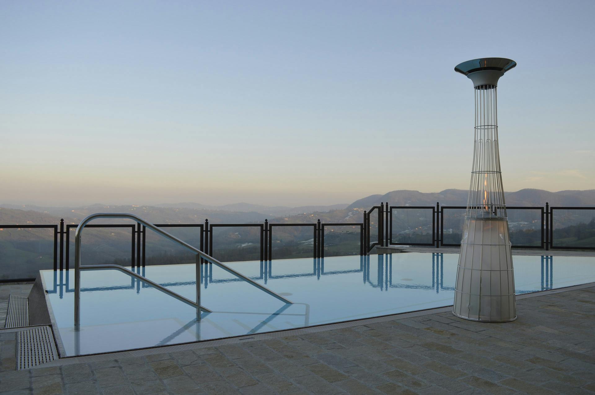 Progetto Noleggi website piscina