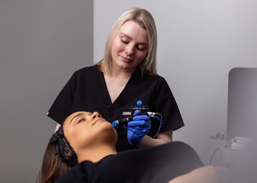 Woman receiving hudrafacial