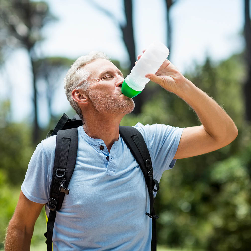 man met urineverlies