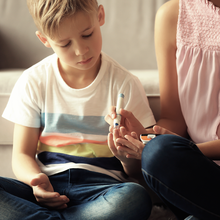 Heel wat mensen lijden aan diabetes of suikerziekte. Lees meer over de aandoening en de verschillende vormen van diabetes.