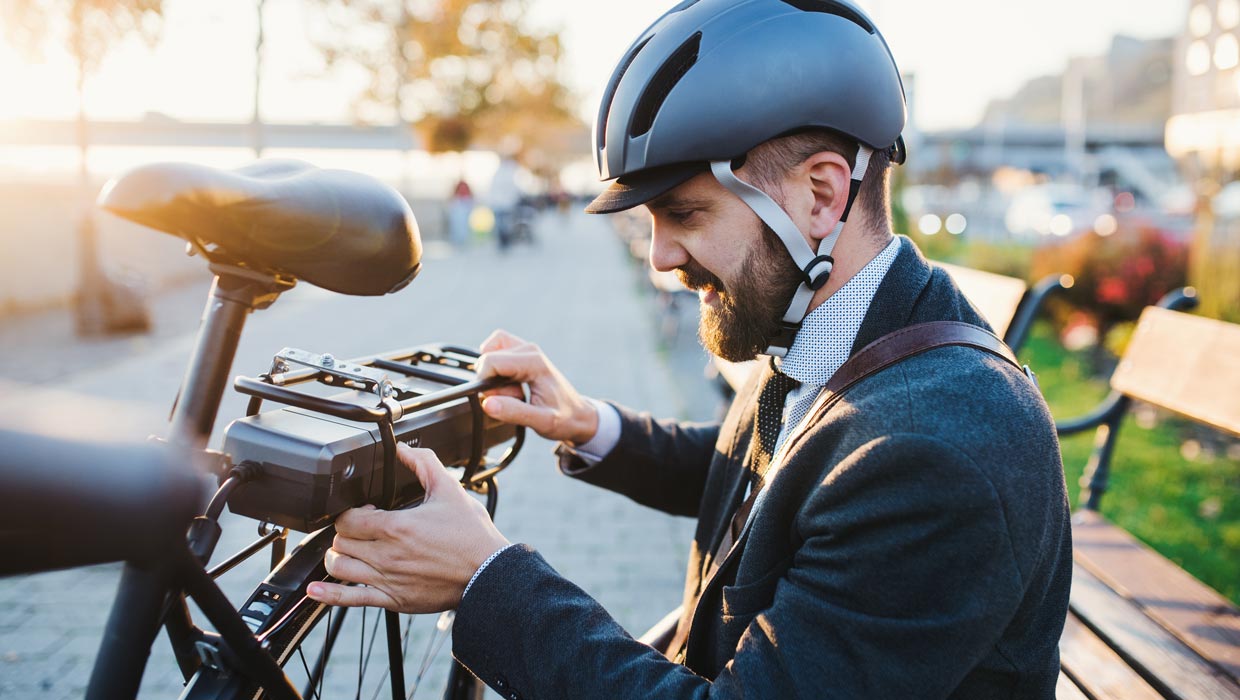 elektrische fiets op de weg
