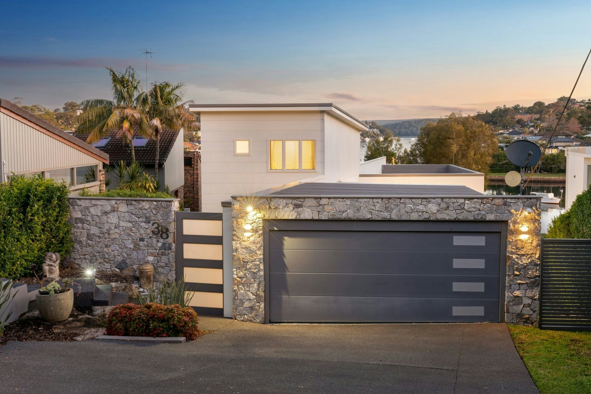 Image of garage