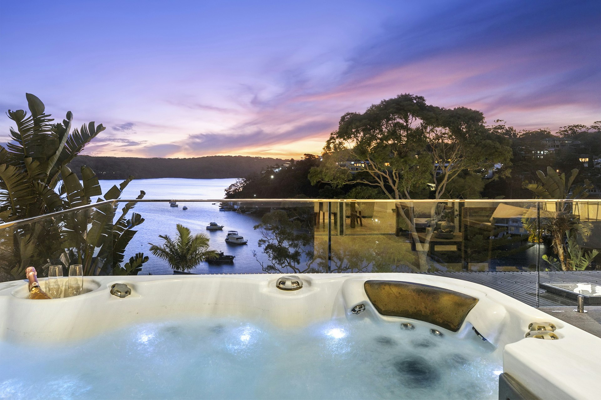 Image of tub