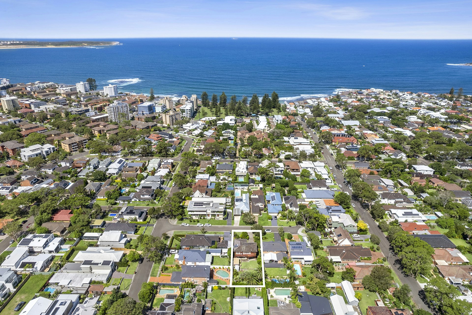 Image of neighborhood