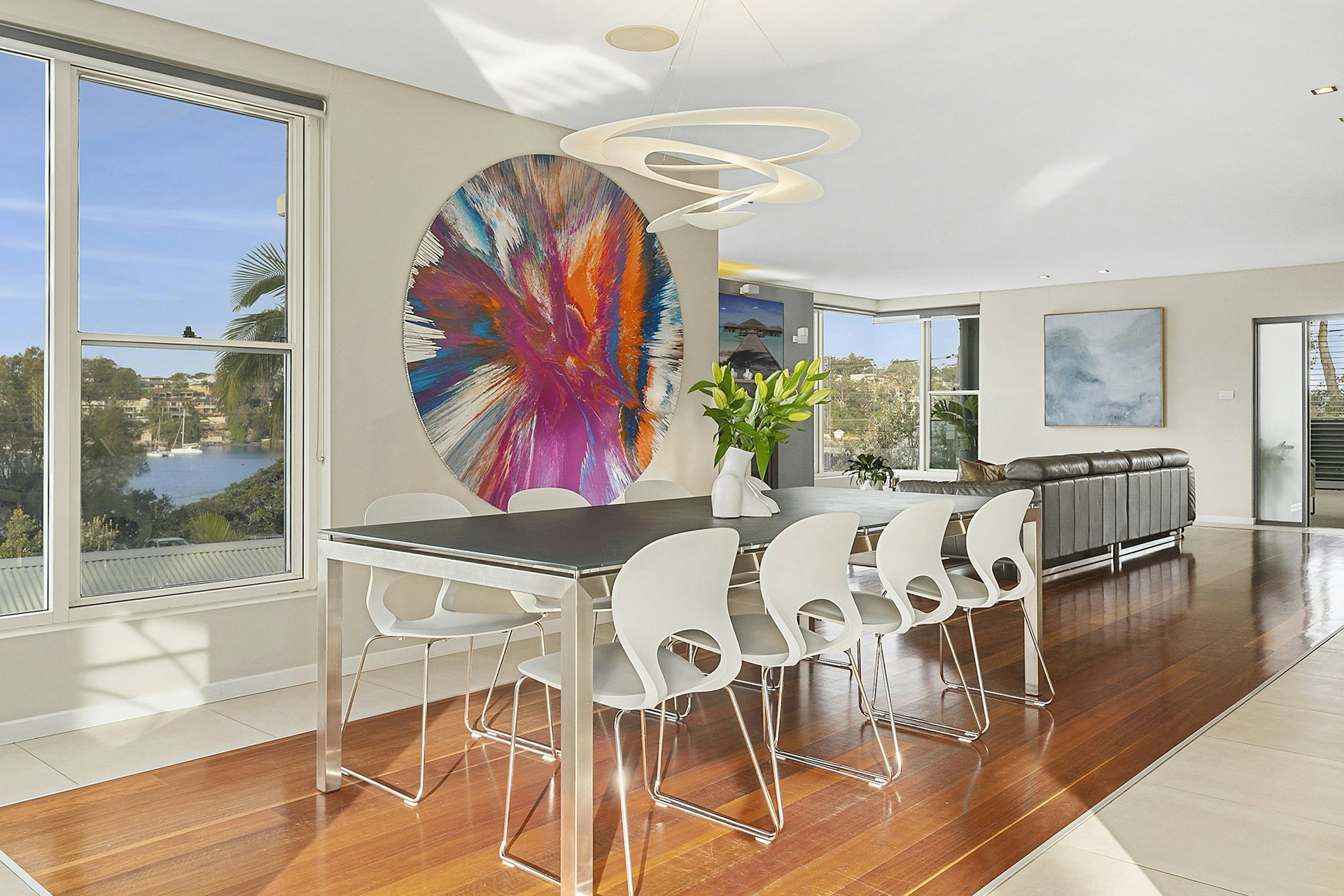 Image of dining room