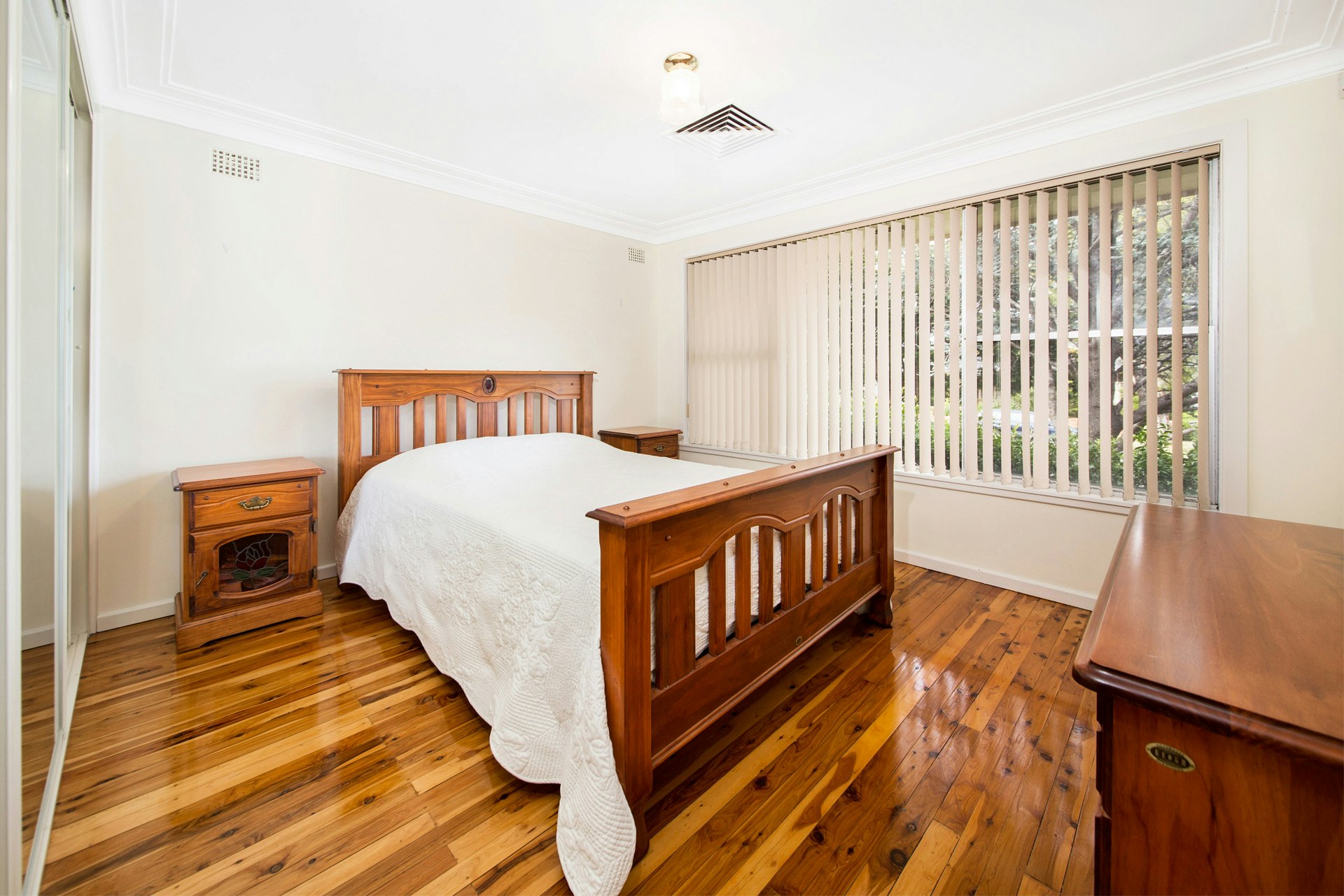 Image of hardwood