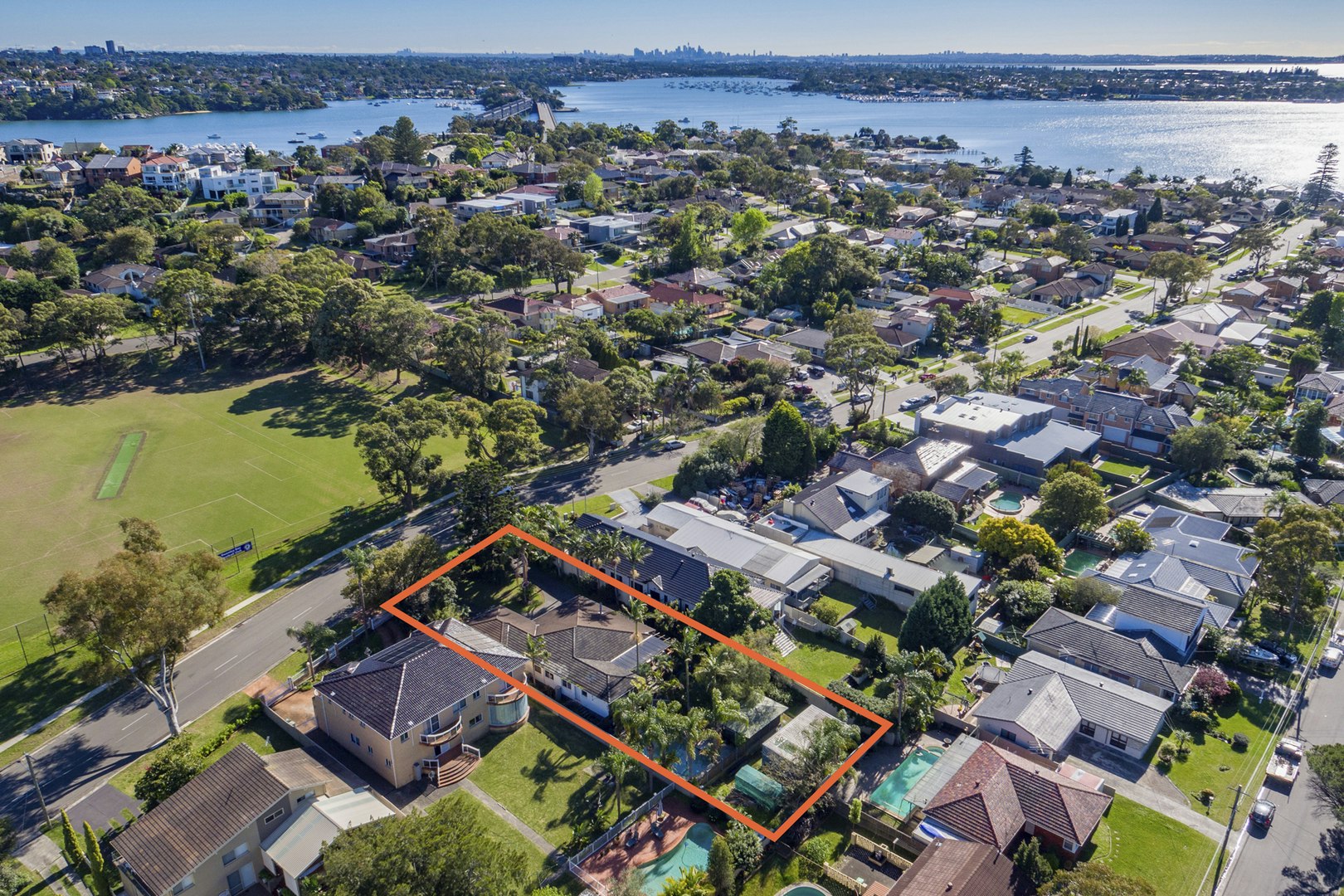 Image of neighborhood