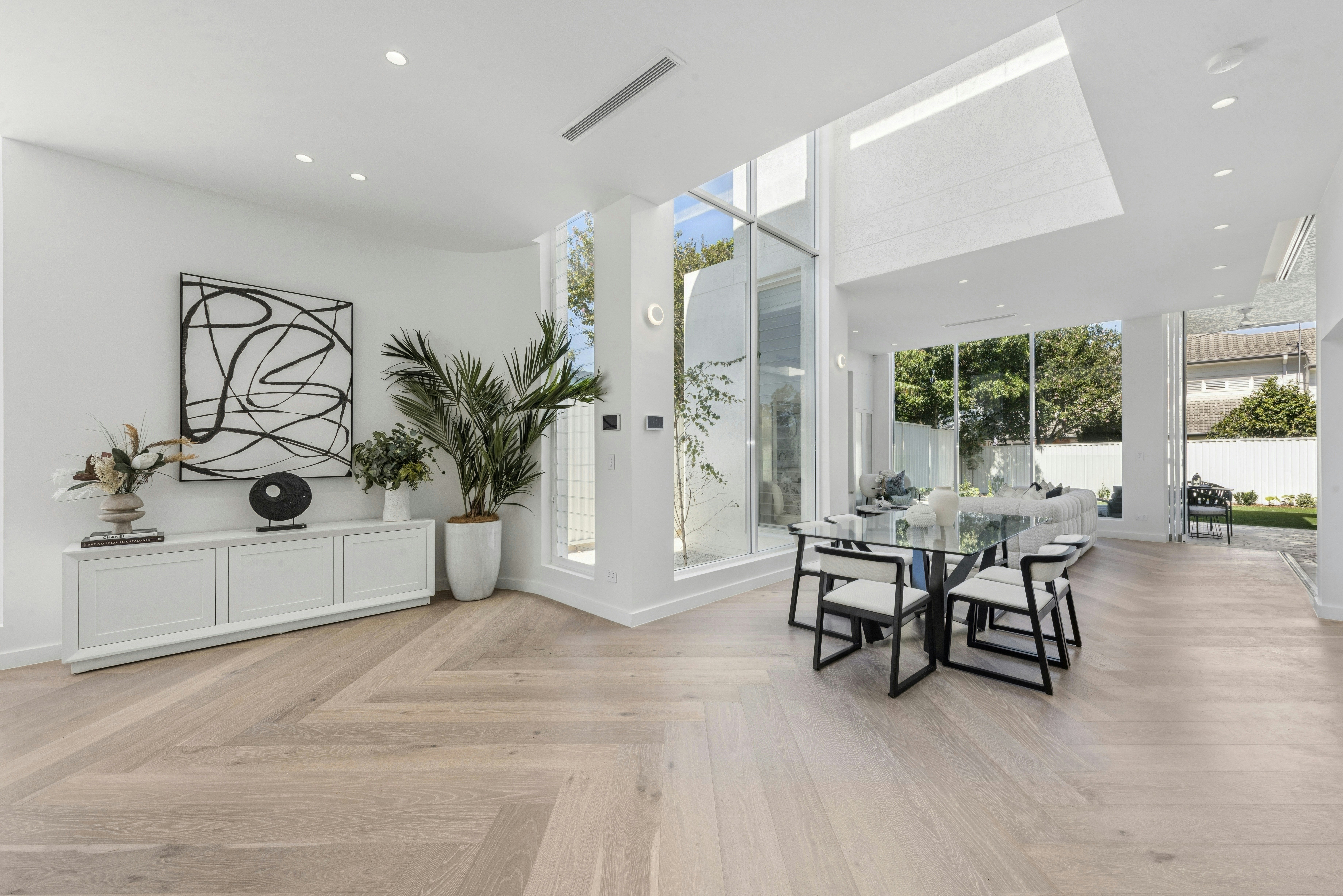 Image of dining room