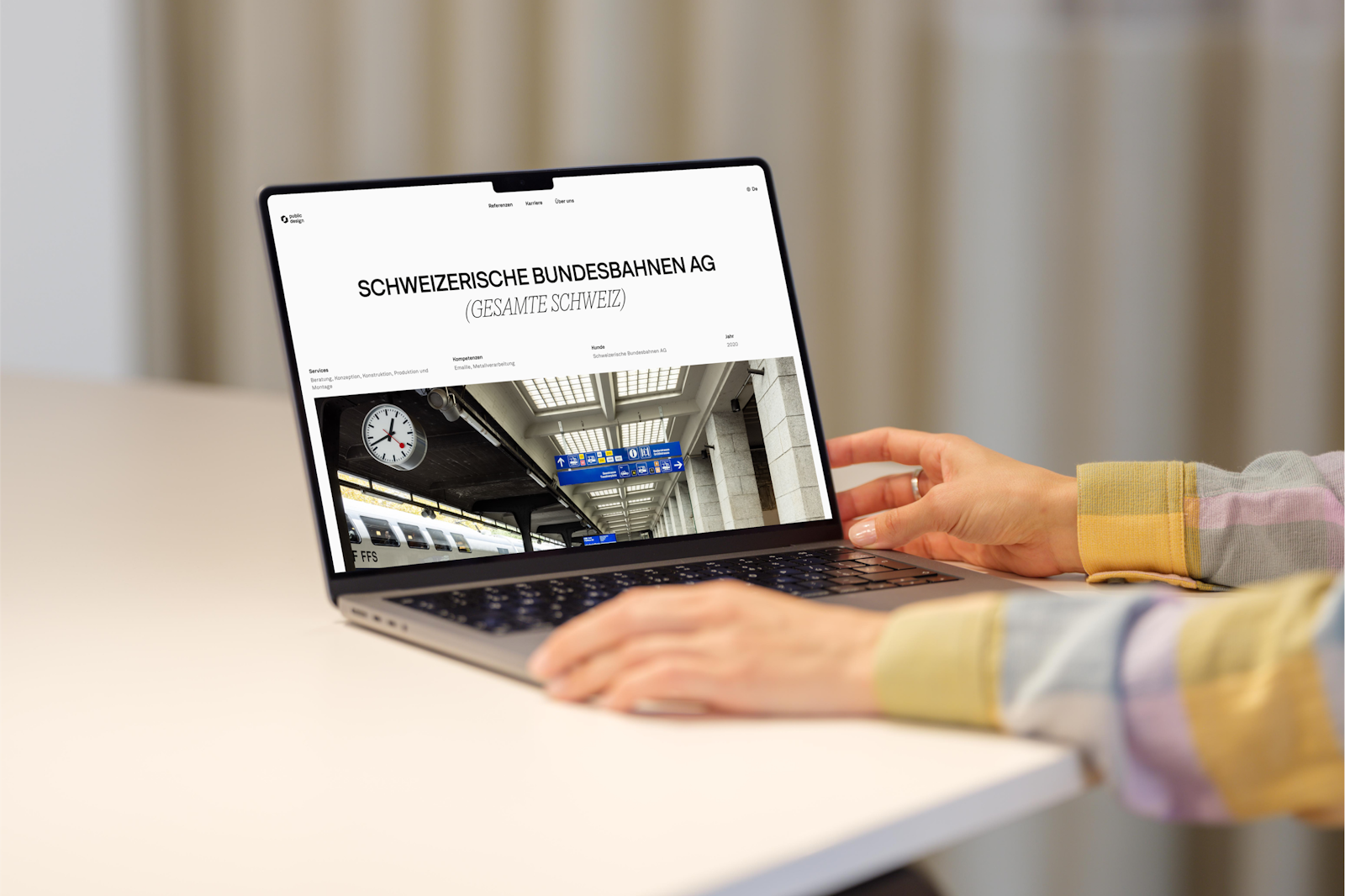 Home website shown on a screen