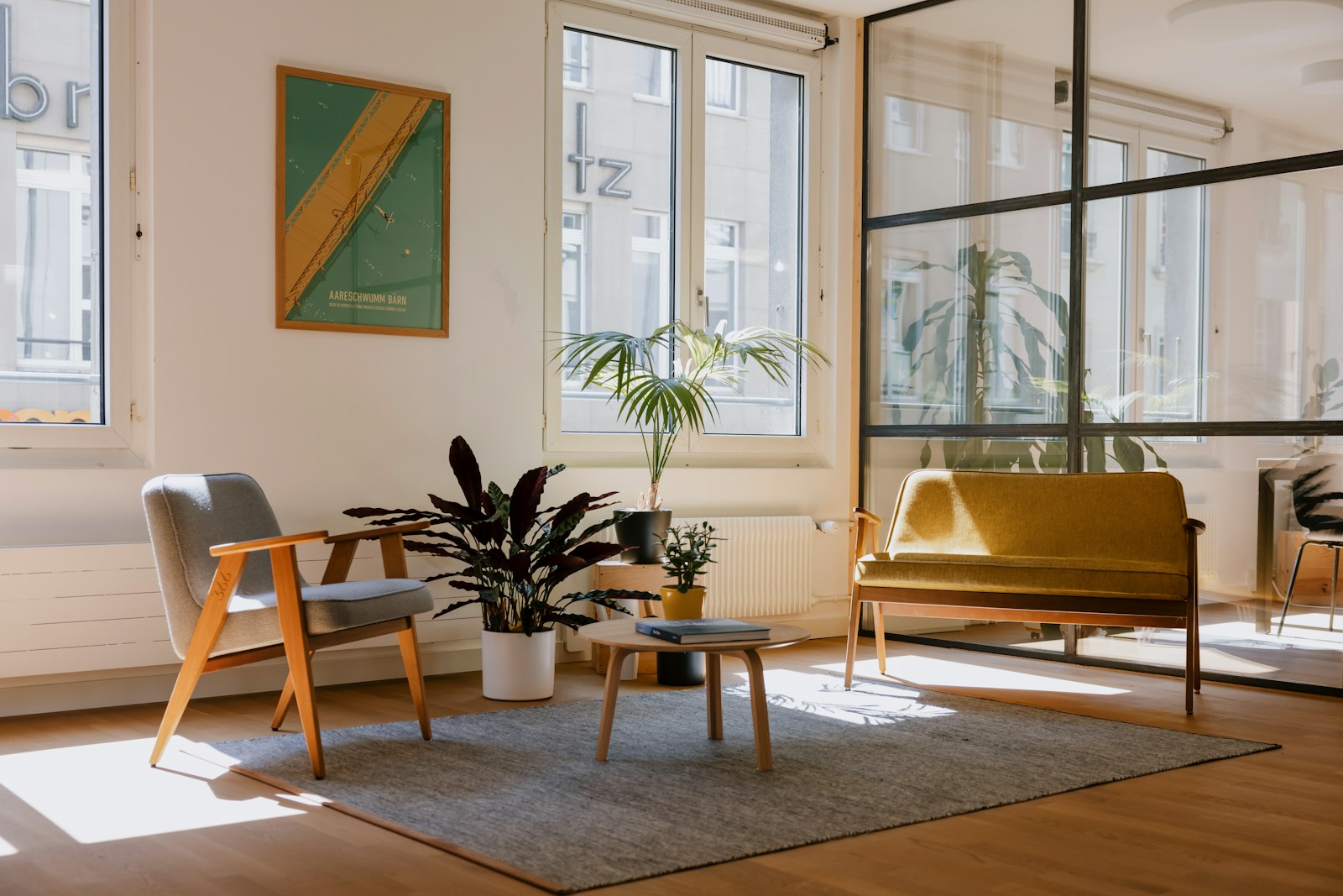 Grionic home decor