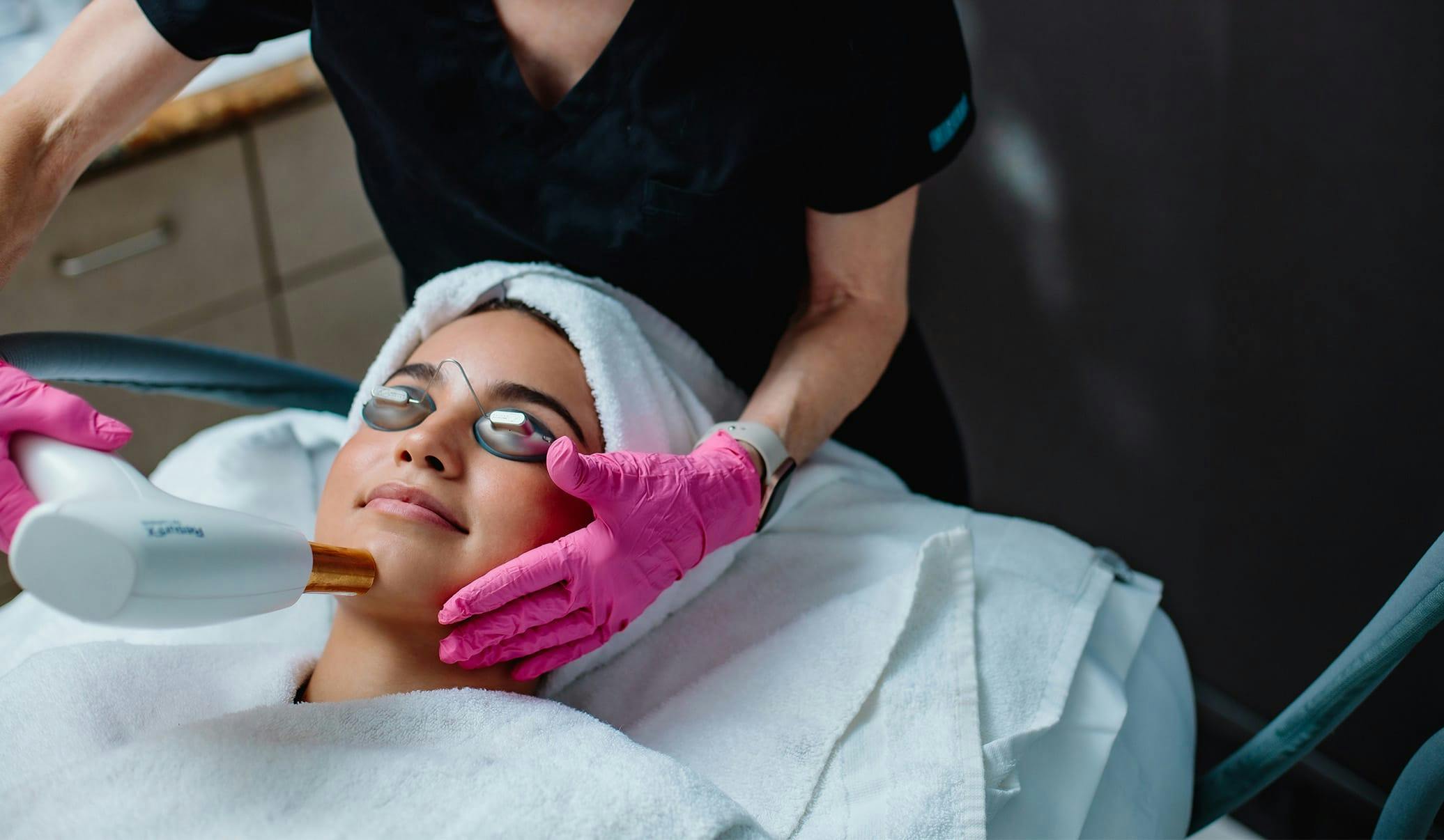 woman getting laser treatment