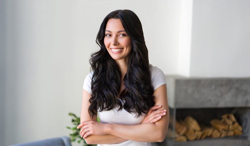 woman with long wavy black hair