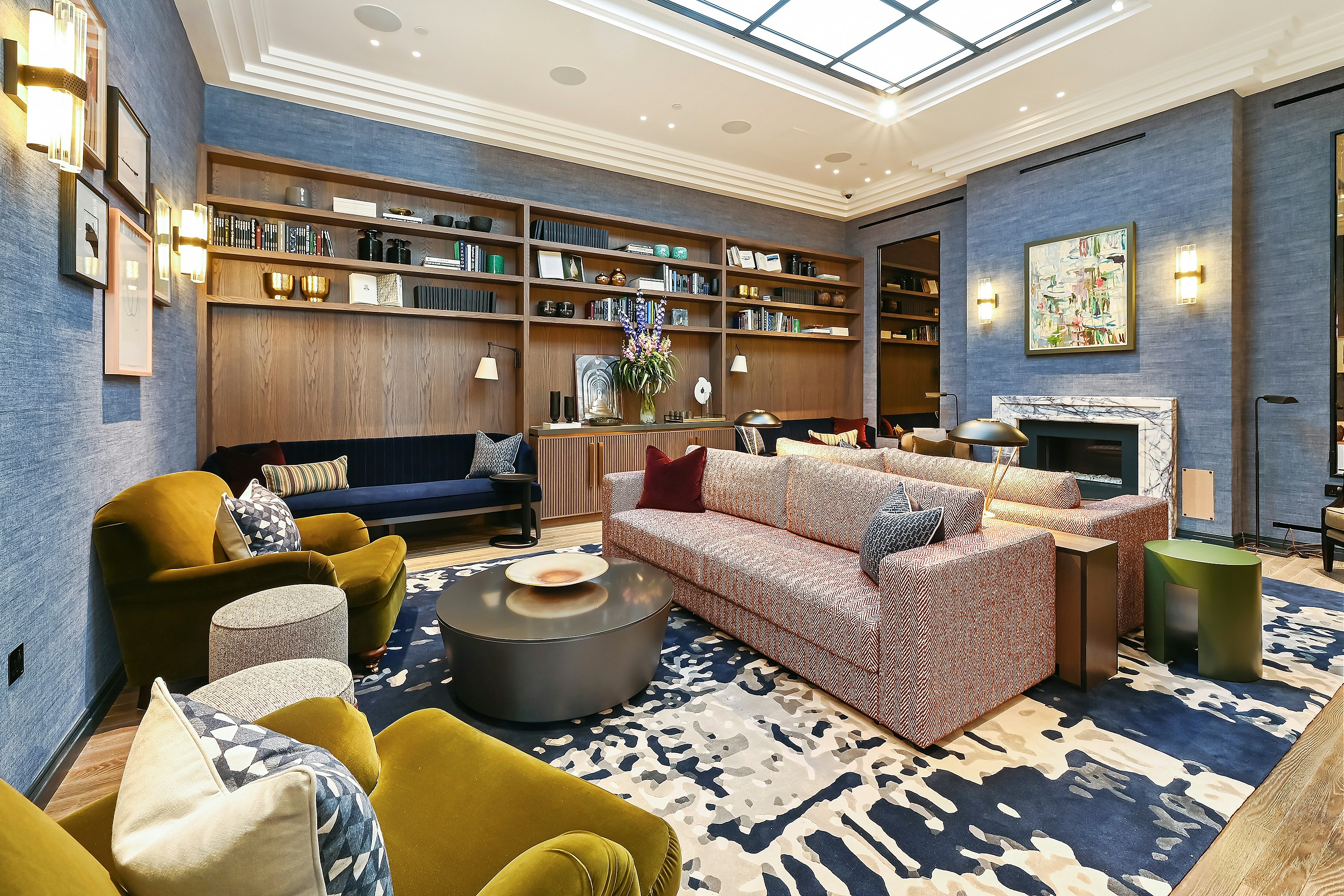Lounge area with sofas and chairs